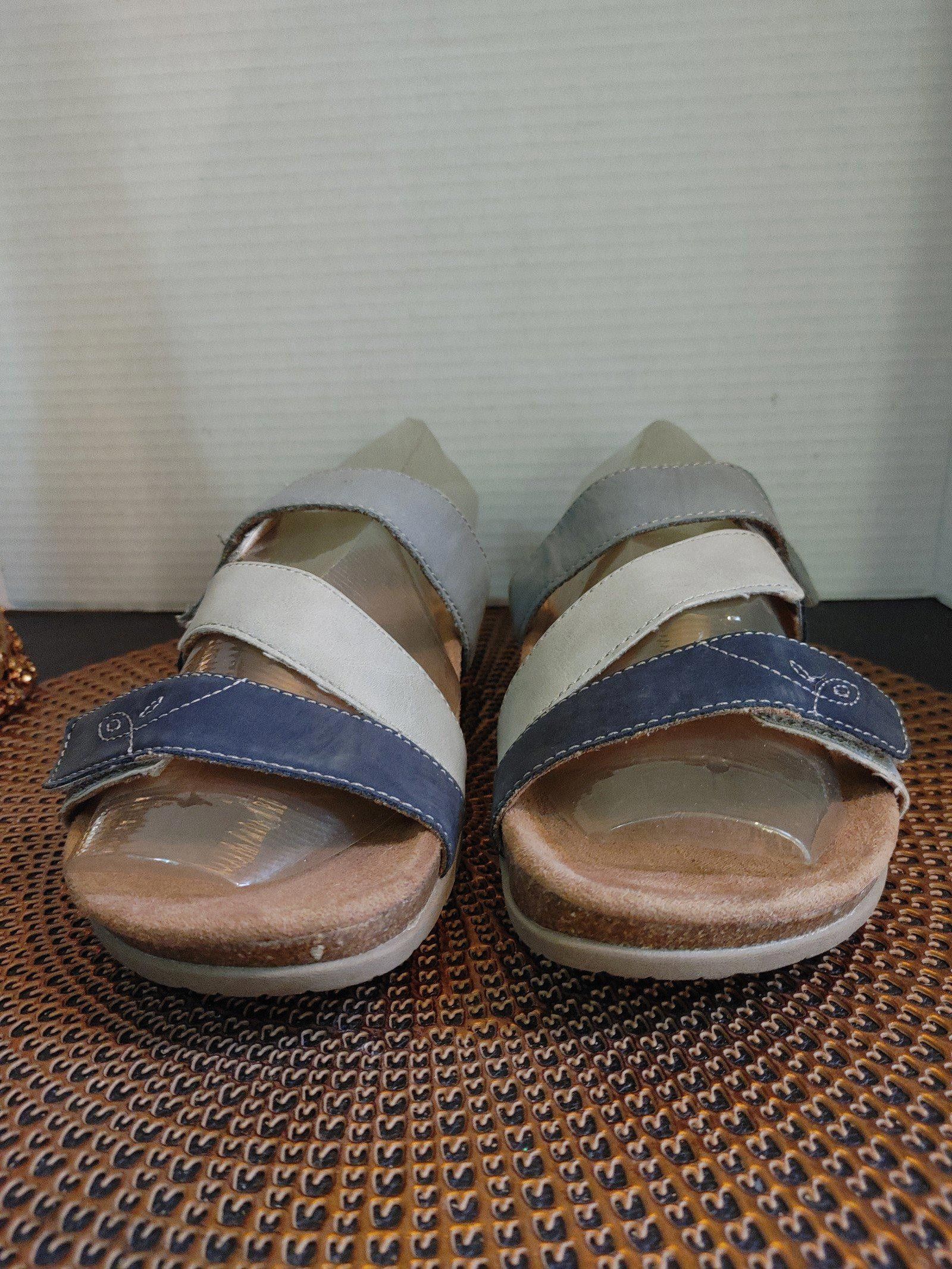 Designer Earth Origins Ohana Sandals Size 9W Size US 9 / IT 39 - 2 Thumbnail