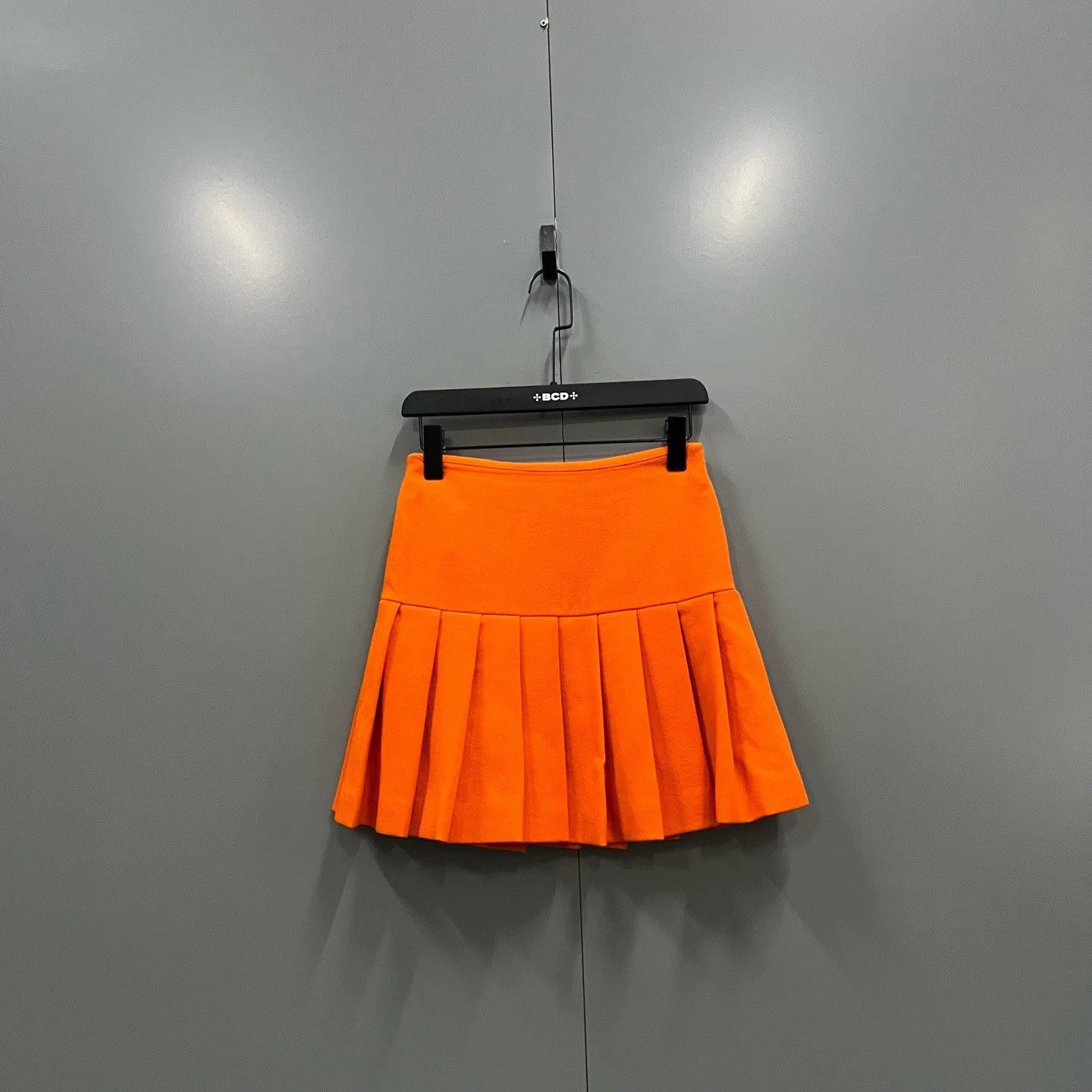 Miu Miu miumiu orange pleated mini skirt size 38 Size 38" / US 16 / IT 52 - 1 Thumbnail