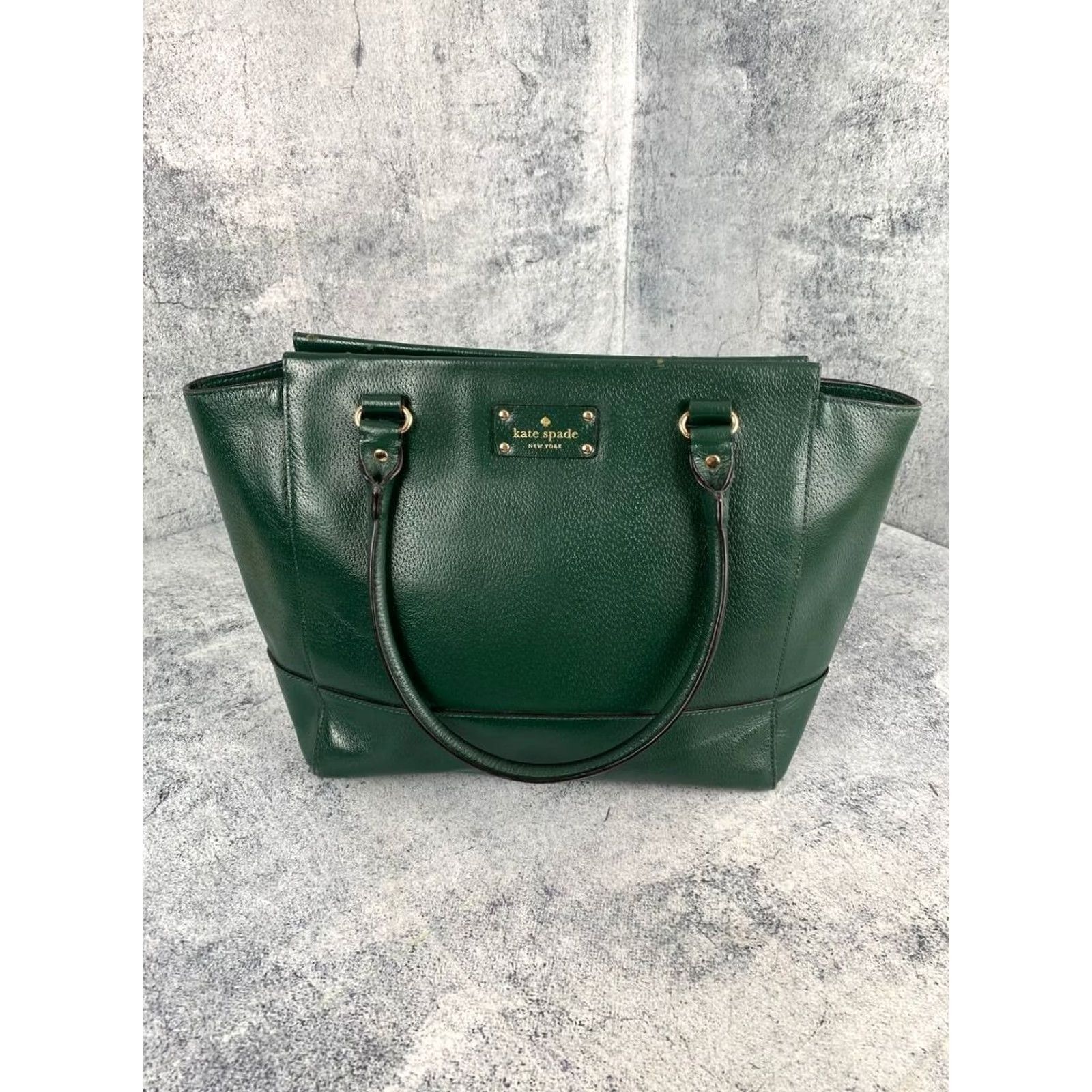 Vintage kate spade new york Handbag Green Double Handles Outdoor Tote Bag Women Kate Spade New York Green Tote Bag with Zipper Adjustable Strap Size ONE SIZE - 2 Thumbnail