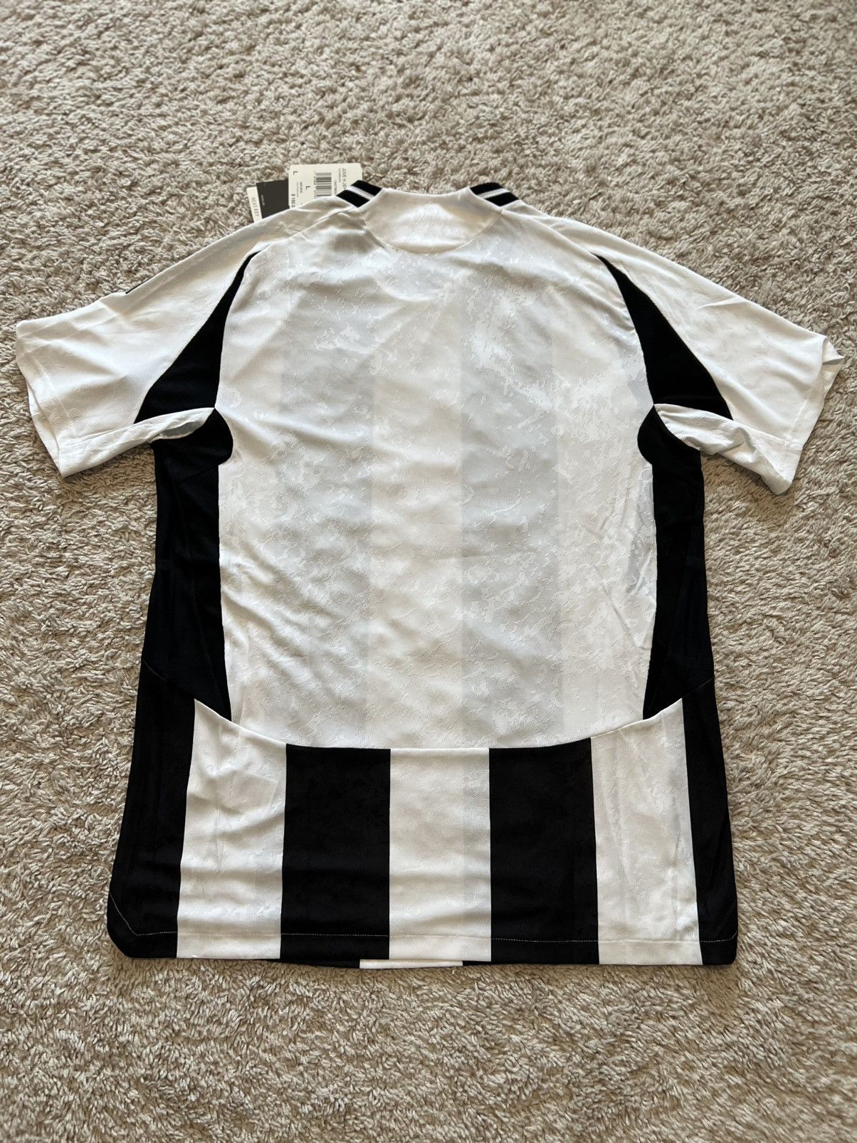 Adidas Adidas 24/25 Juventus FC Home Authentic Soccer Jersey Size US L / EU 52-54 / 3 - 7 Thumbnail