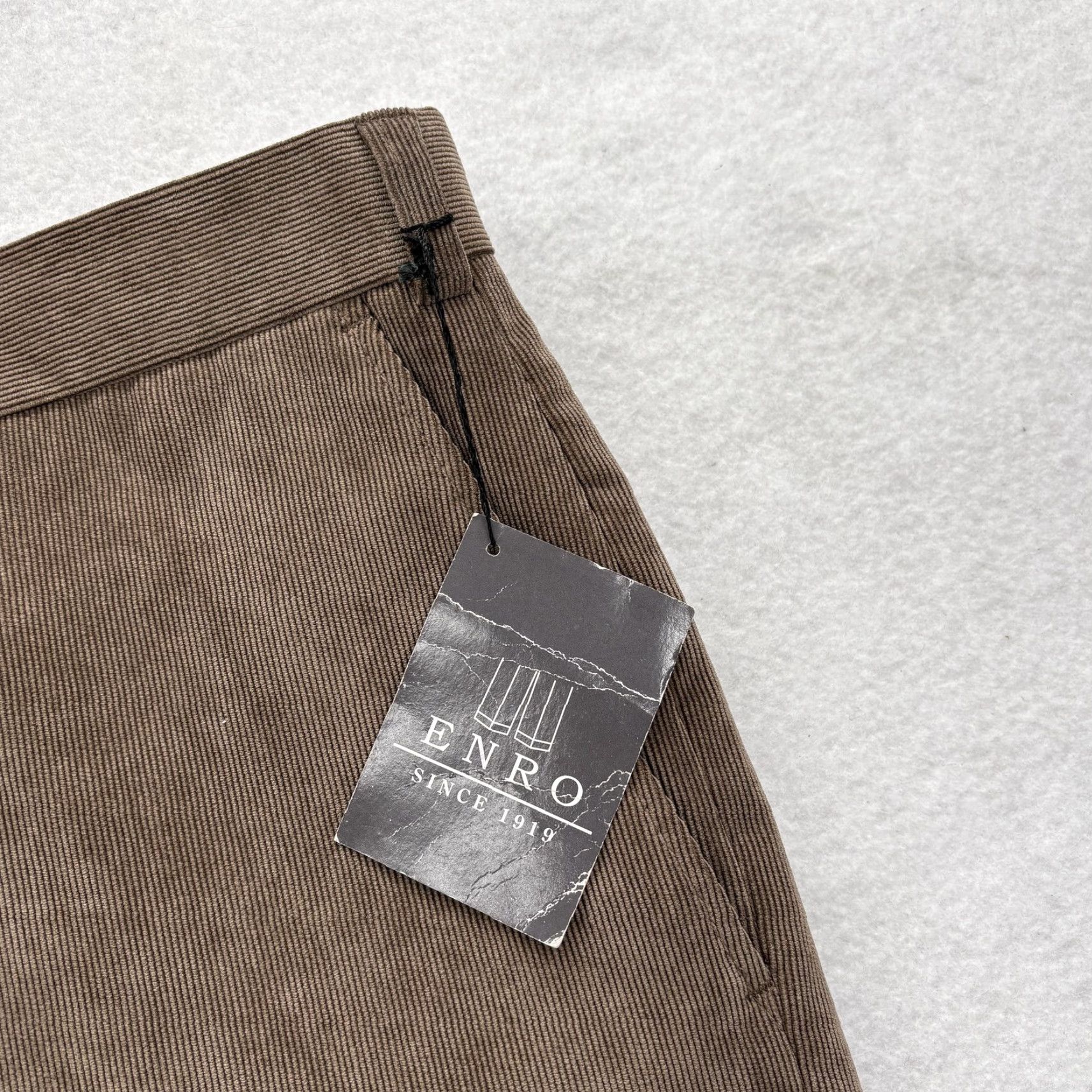Enro Enro Mens Pants 44x30 Brown Corduroy Stretch Dress Casual Trousers Comfort NWT Size US 44 / EU 60 - 4 Thumbnail