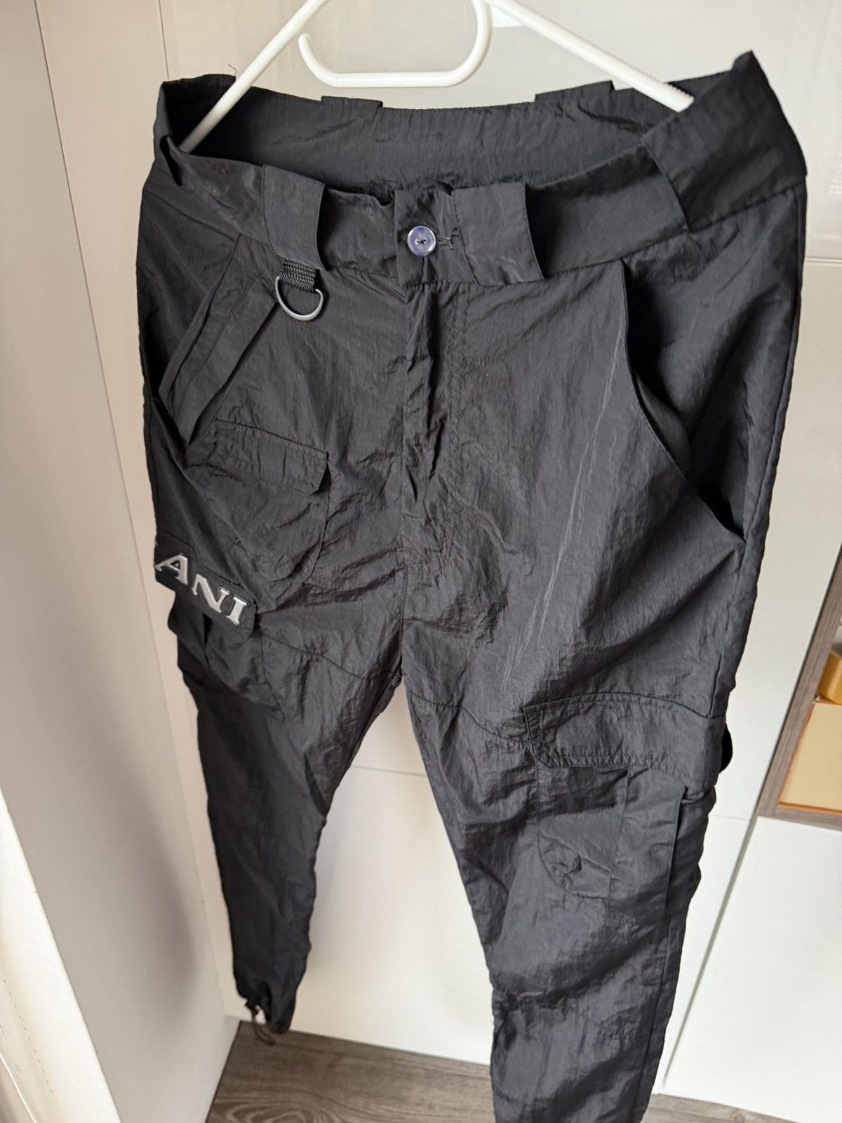 Karl Kani Karl Kani Embroidered Logo Nylon Rap Black Unisex Joggers Size US 30 / EU 46 - 7 Thumbnail
