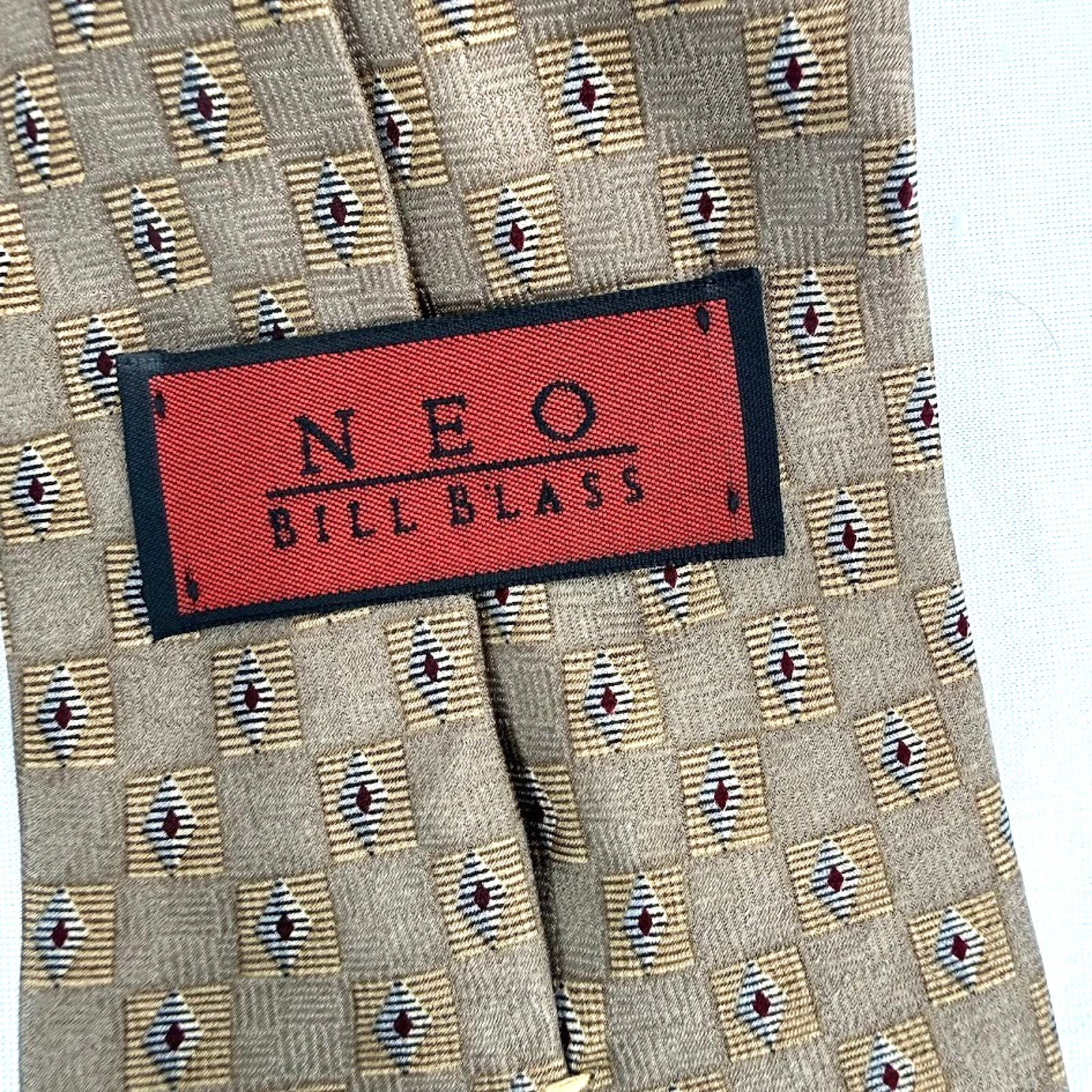 Bill Blass NEO Bill Blass RED LABEL Geometric Silk Vintage Tie Size ONE SIZE - 4 Thumbnail