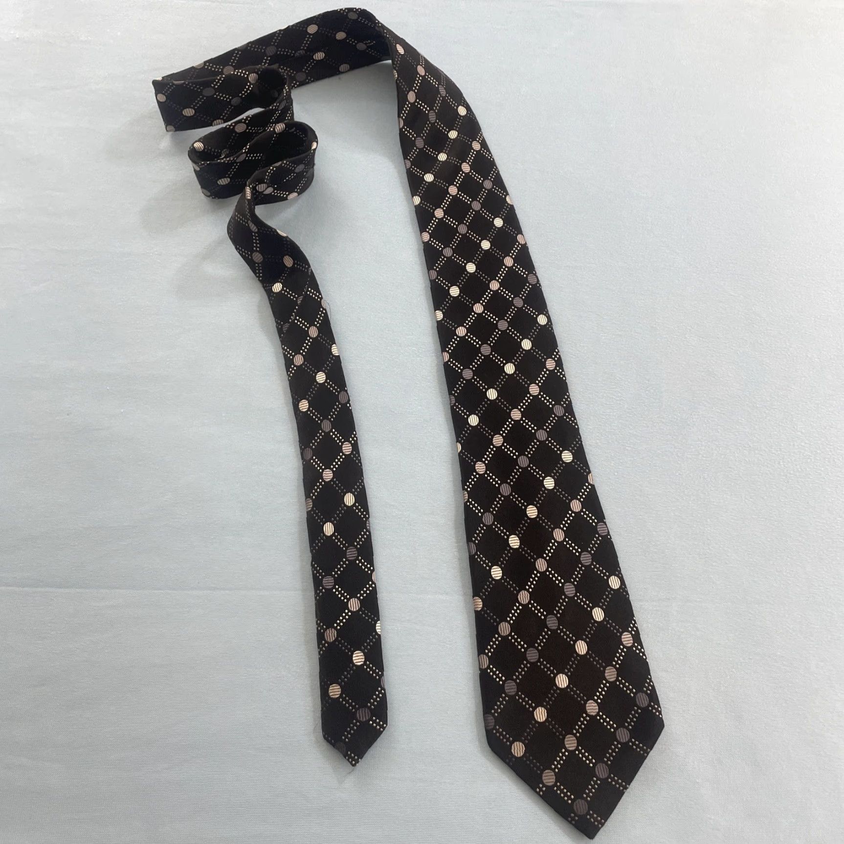 Alfani VINTAGE Alfani Tie Geometric Wide Silk Black White Monster 70s 1990s Mens Size ONE SIZE - 3 Thumbnail