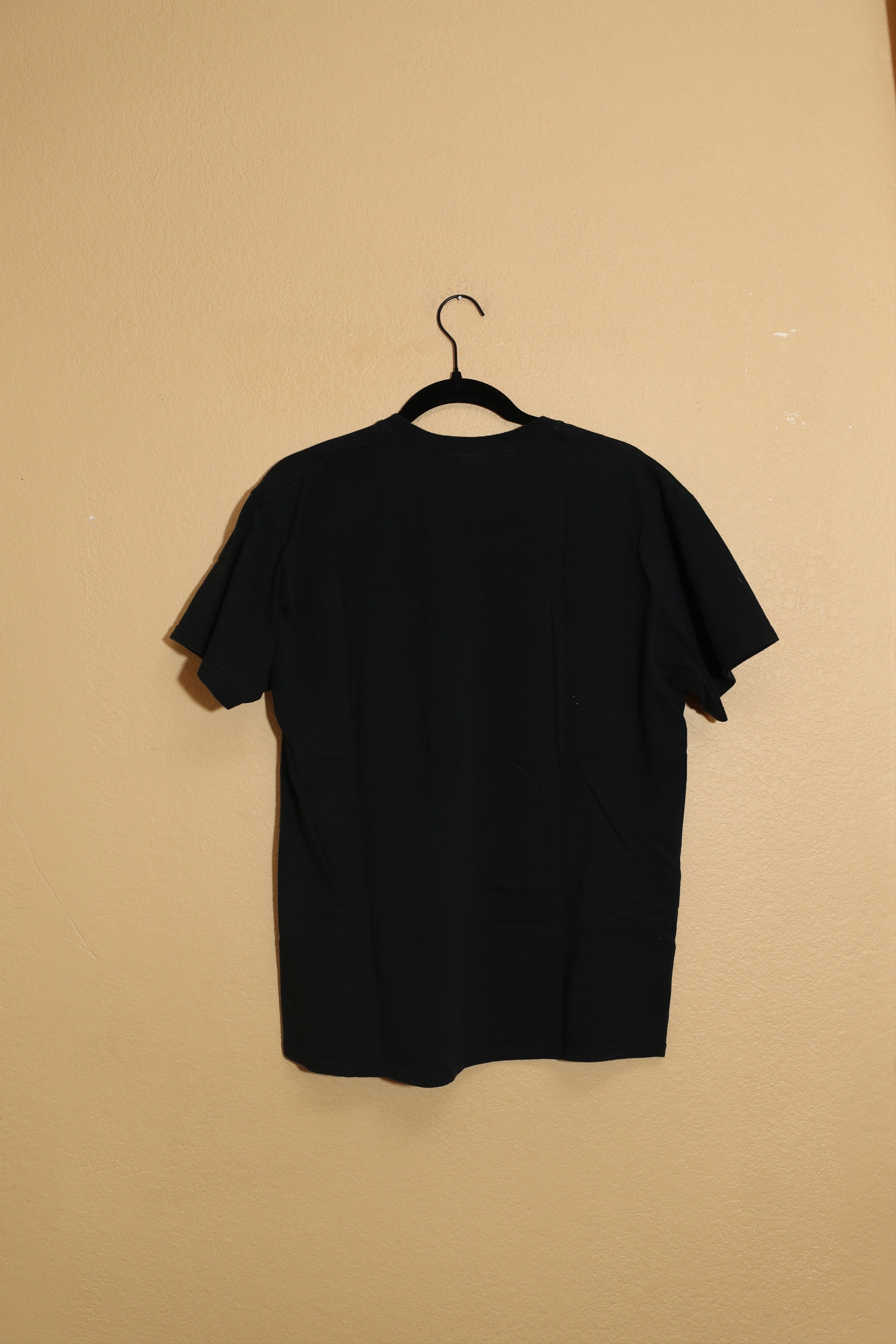 Band Tees The Observers Save Johnnycat April 1 2017 Tee (L) Size US L / EU 52-54 / 3 - 2 Thumbnail