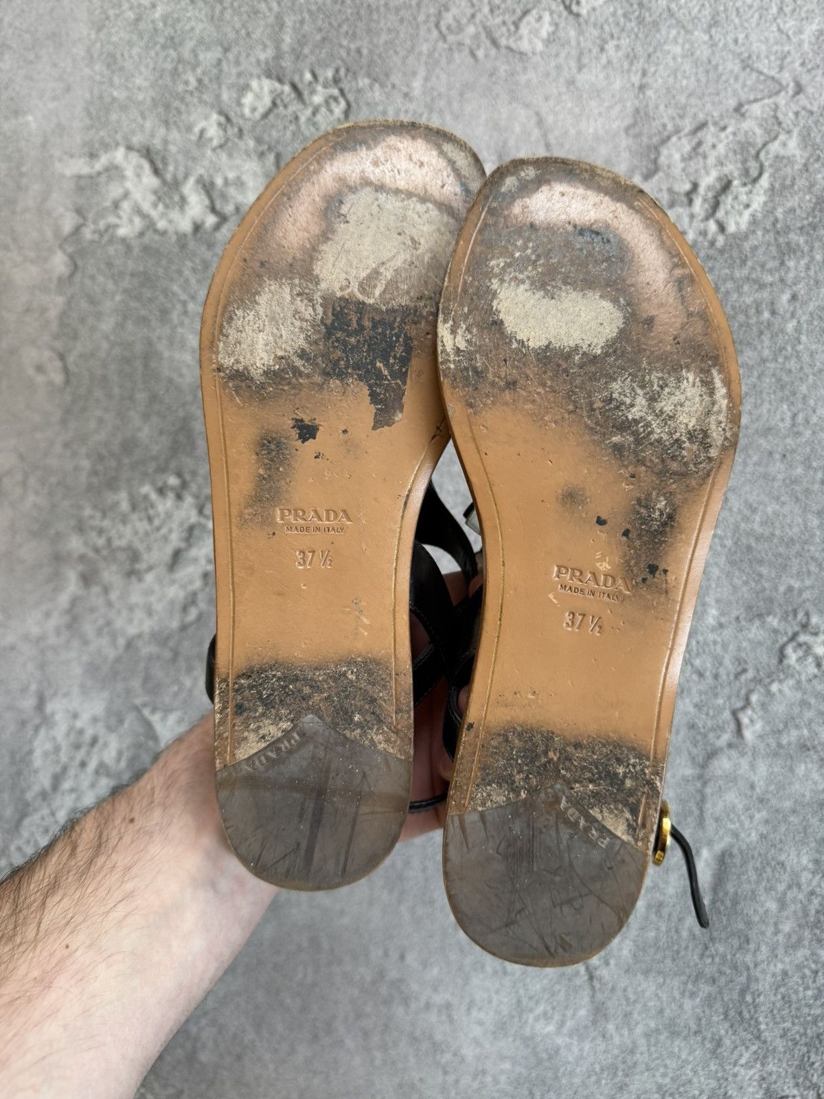Designer × Prada Prada 37.5 sandals flip flops slippers slide leather strap Size US 7.5 / IT 37.5 - 14 Thumbnail