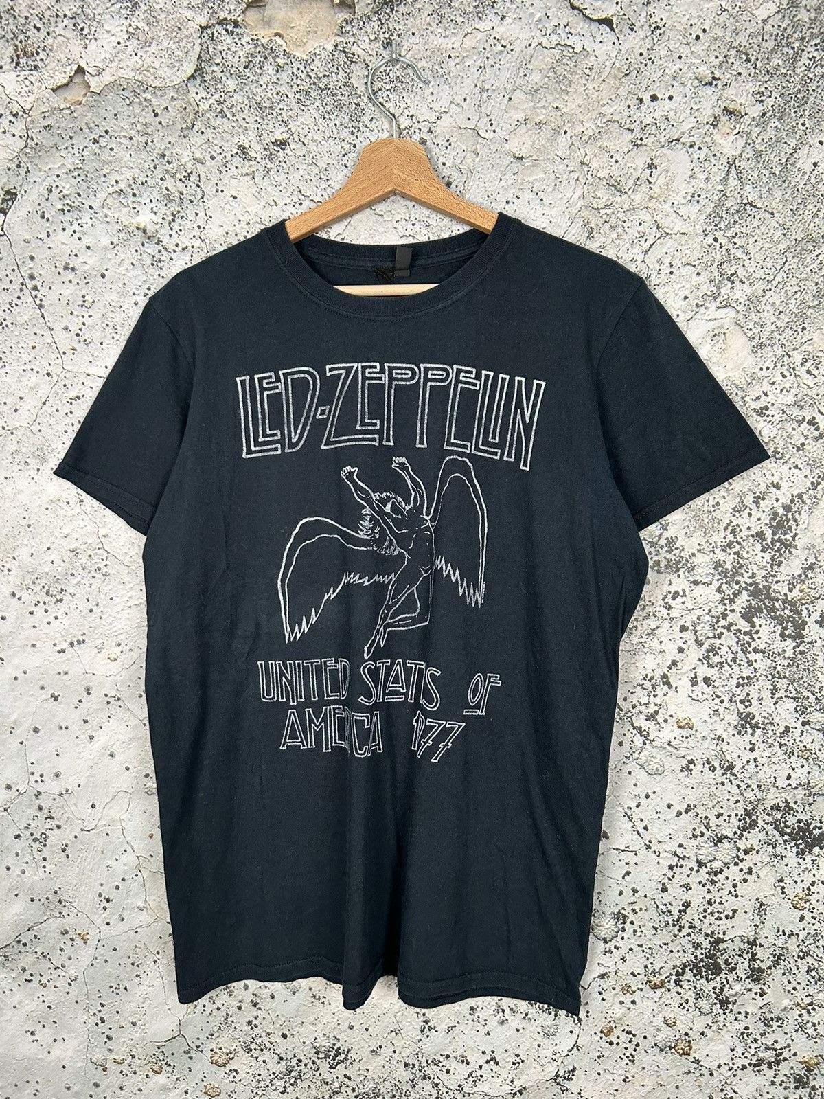 Band Tees Vintage Led Zeppelin Rock Band Tee Metal Grunge Size US M / EU 48-50 / 2 - 1 Thumbnail