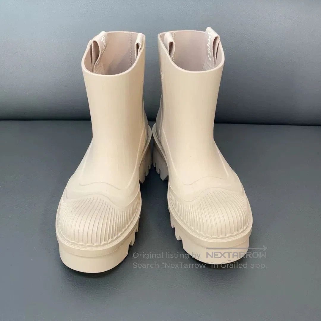 Chloe Chloe Rain Boots Size 35. Size US 4 / IT 34 - 1 Thumbnail