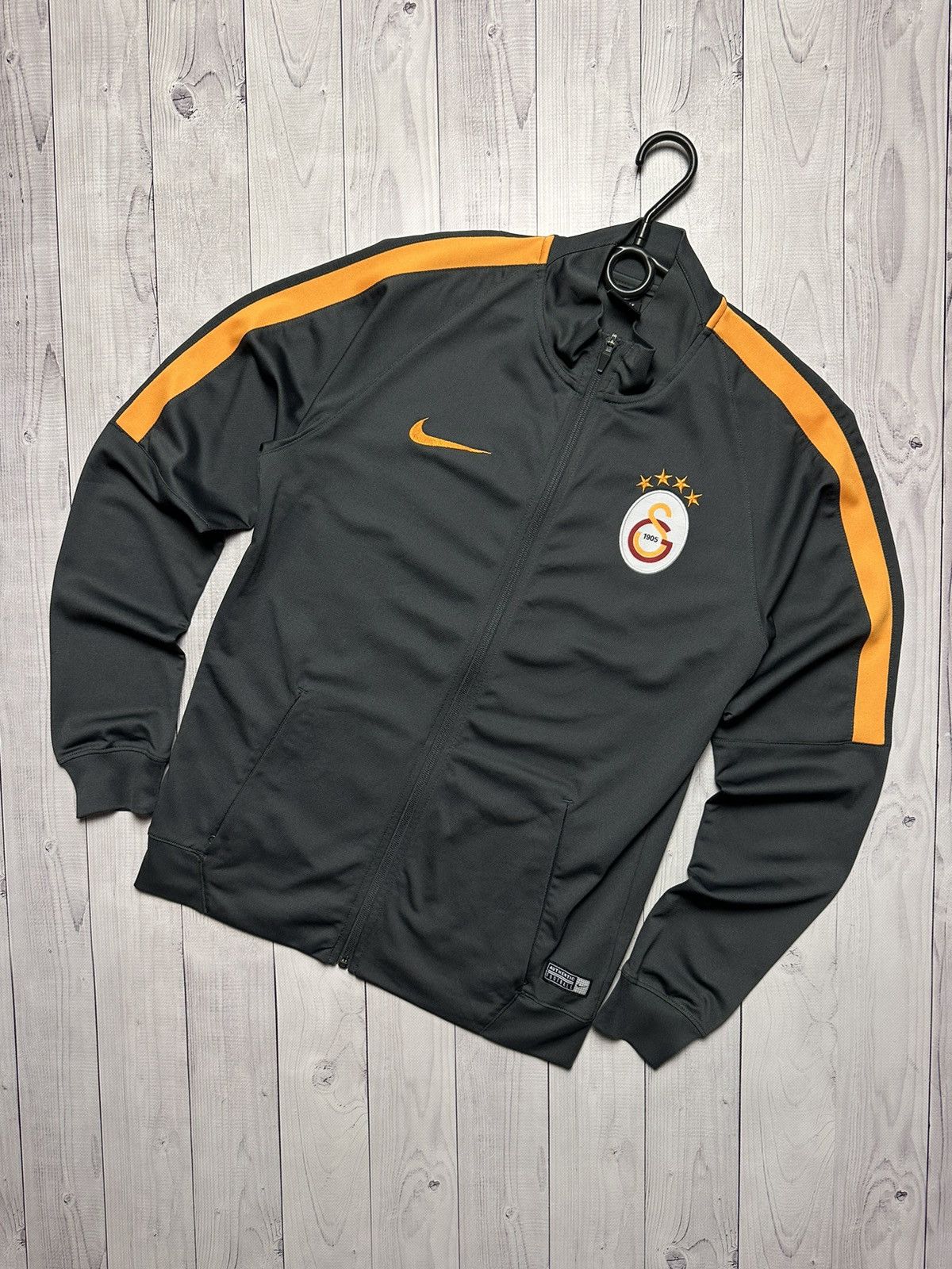 Vintage Nike Galatasaray soccer track jacket size M