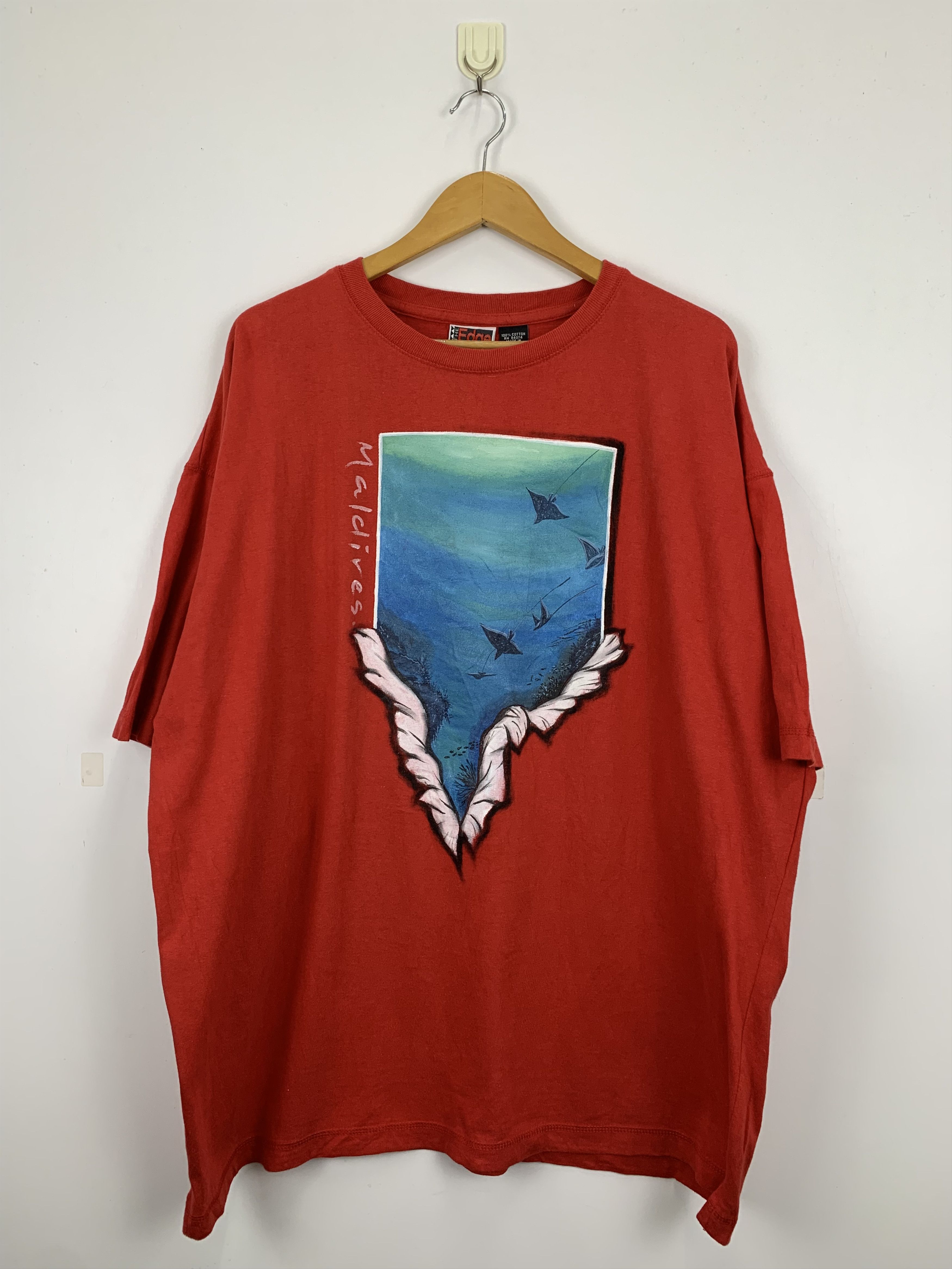 NFL Vintage 90s NFLP Maldives T Shirt TA0262 Size US XL / EU 56 / 4 - 1 Thumbnail