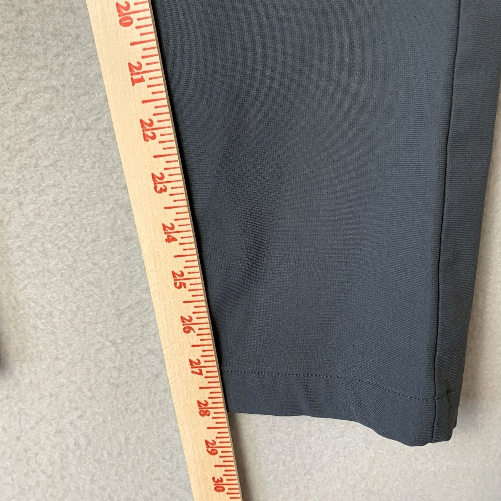 Vintage VRST Limitless Pants Mens 31x30 Gray Stretch Fabric Tapered Leg Chino Pants Size US 31 - 4 Thumbnail