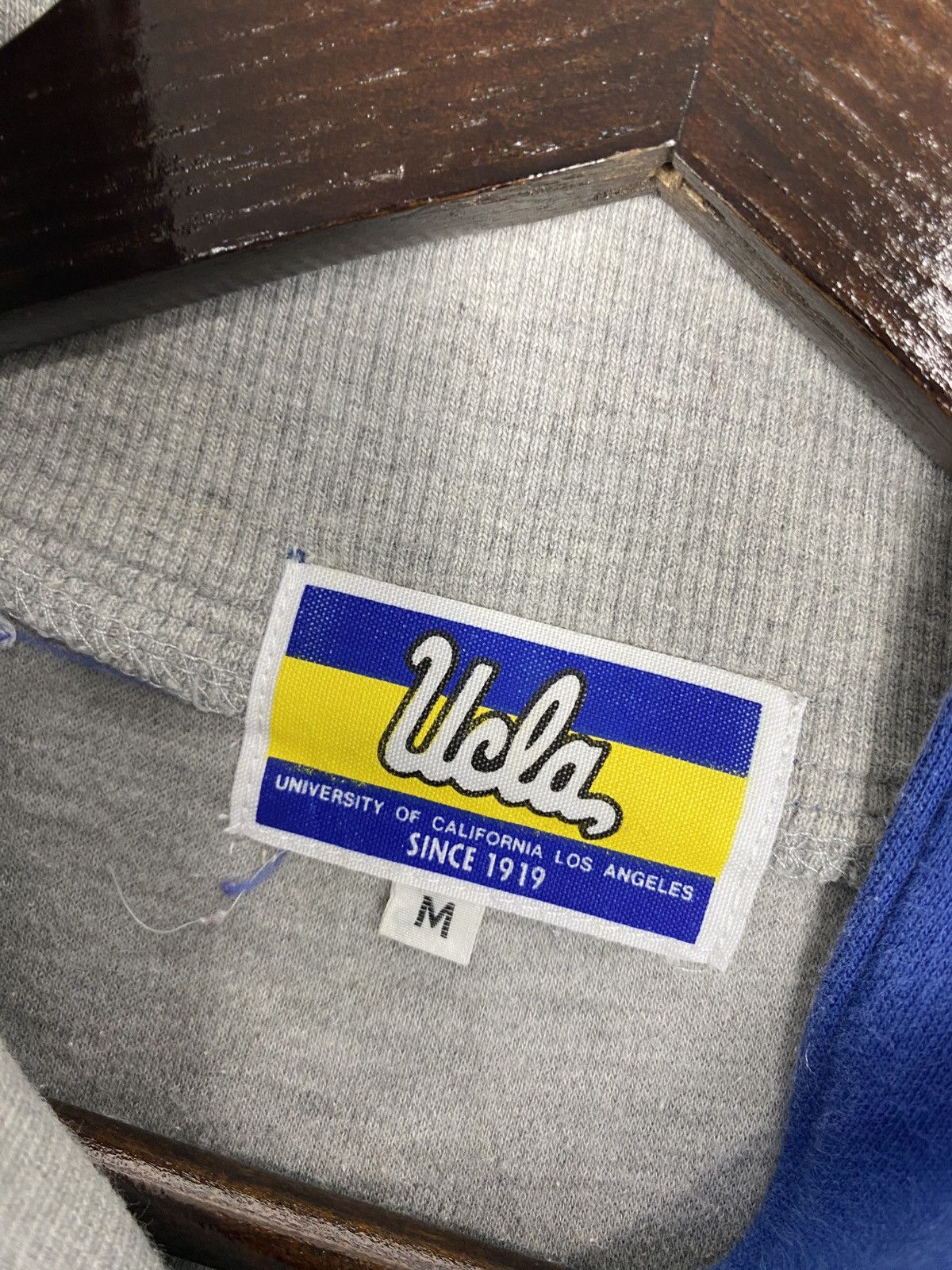 Vintage Vintage UCLA University Half Button Sweatshirts Size US M / EU 48-50 / 2 - 8 Thumbnail