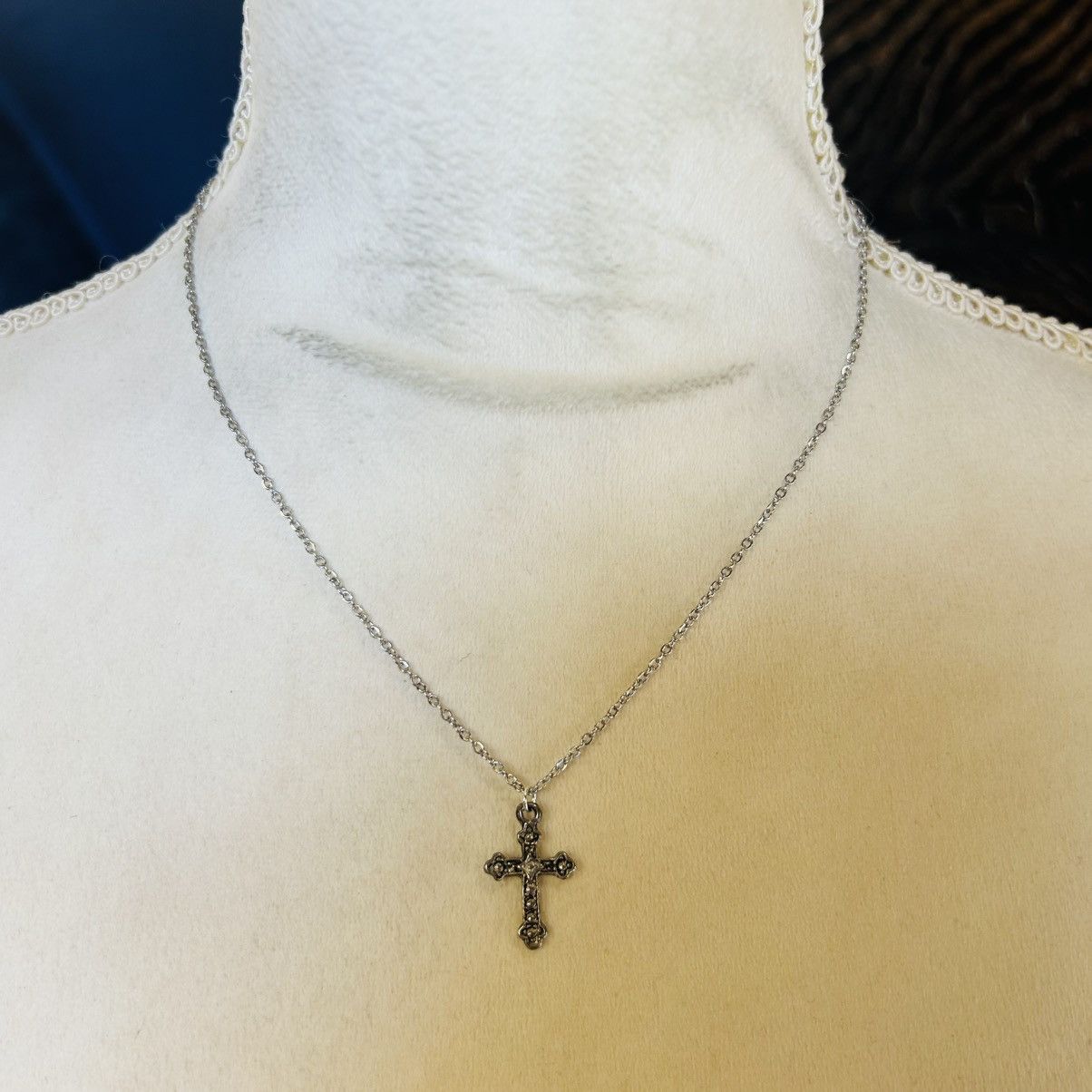 Handmade Handcrafted textured silver cross pendant on chain necklace Size ONE SIZE - 3 Thumbnail