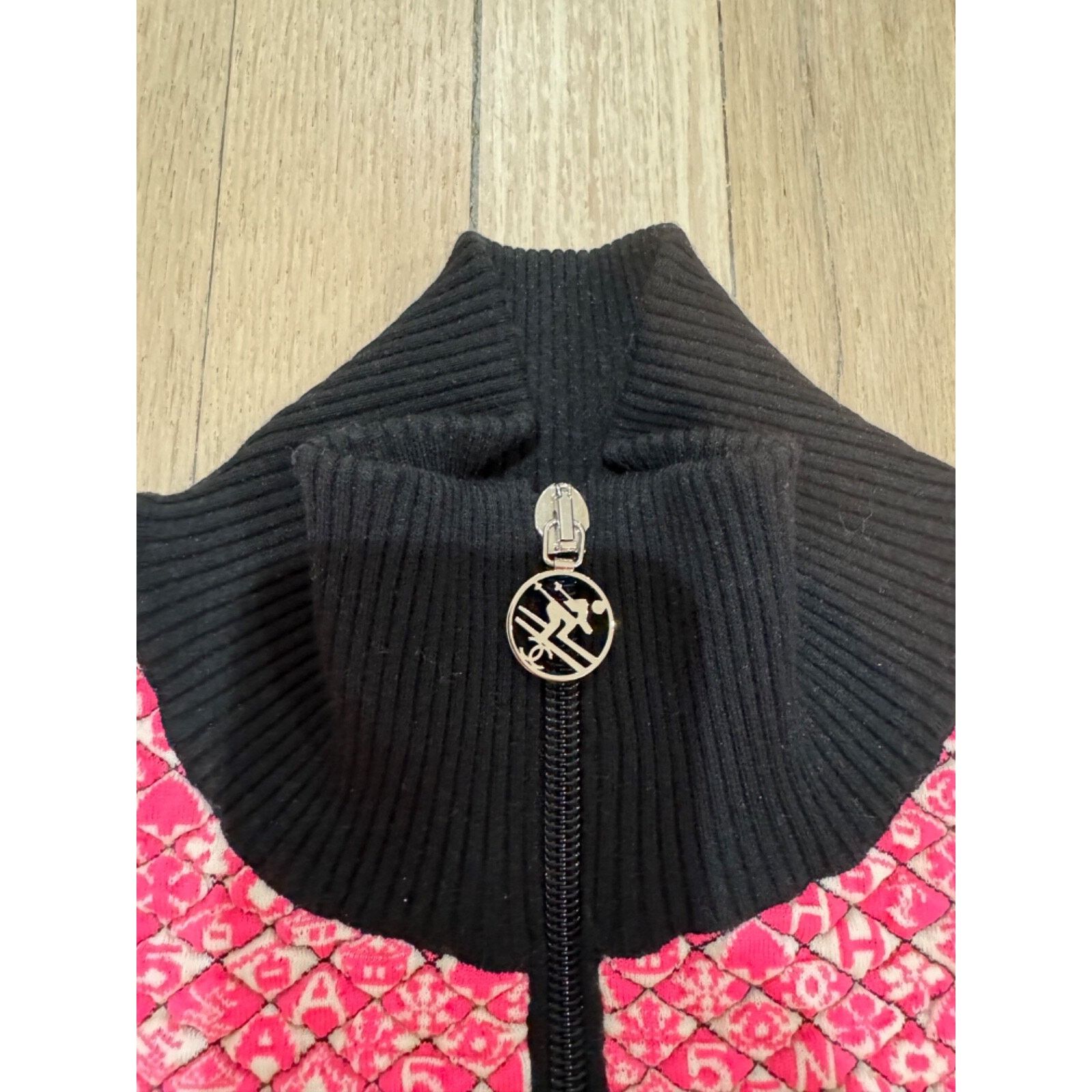 Chanel Chanel 19B Coco Neige Ski Pink Quilted Black Logo Wool Size XS / US 0-2 / IT 36-38 - 5 Thumbnail