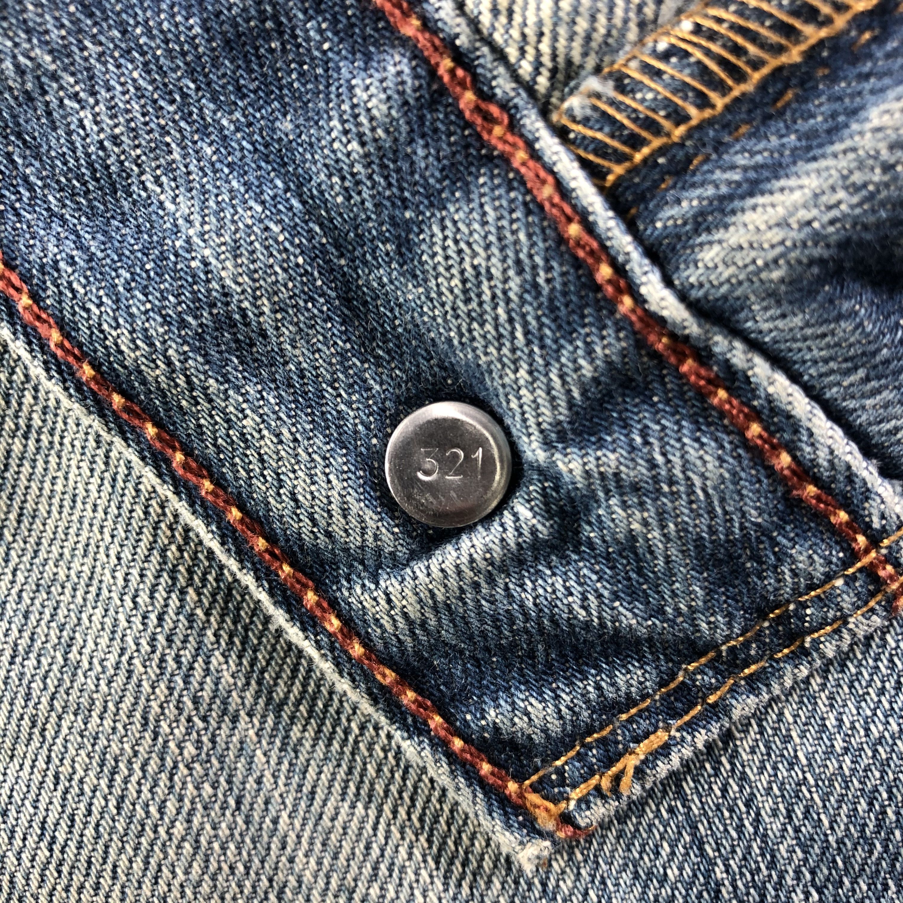 Levi's × Vintage Vintage Blue Wash Levis 559 Jeans-JM3389 Size US 40 / EU 56 - 9 Thumbnail