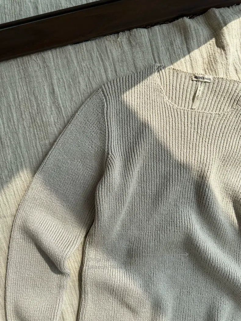 Hermes Hermes Silk Slim Fit Crew Neck Knit Top, Beige Grey Size M / US 6-8 / IT 42-44 - 6 Thumbnail