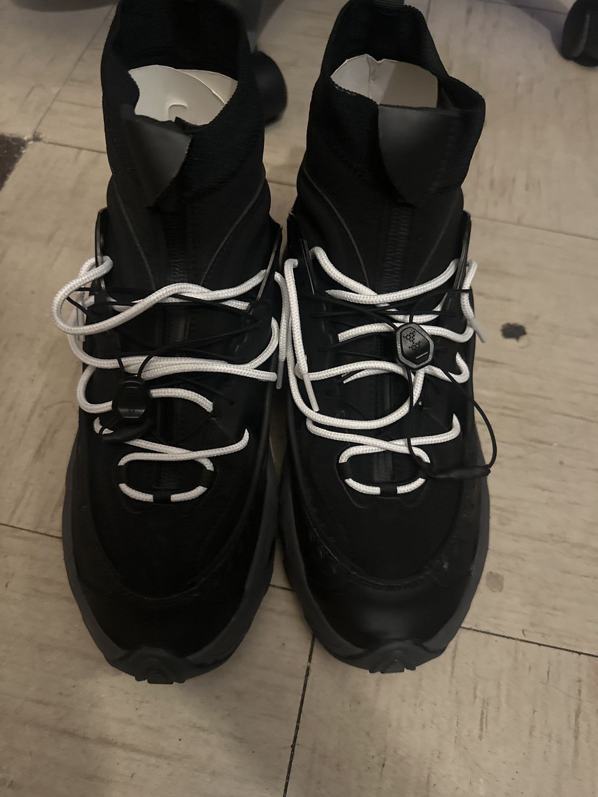 Adidas Adidas Ozmorphis MrBailey Size US 9.5 / EU 42-43 - 18 Thumbnail