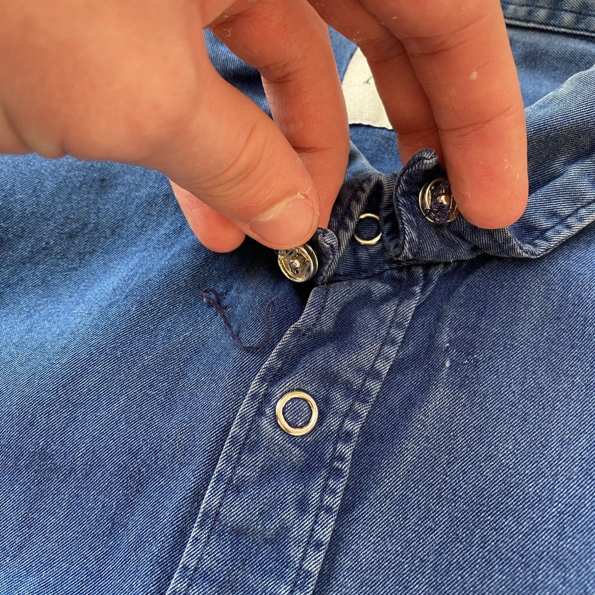 Acne Studios Luxury Acne Studios Small logo basic denim button up shirt Size US M / EU 48-50 / 2 - 8 Thumbnail