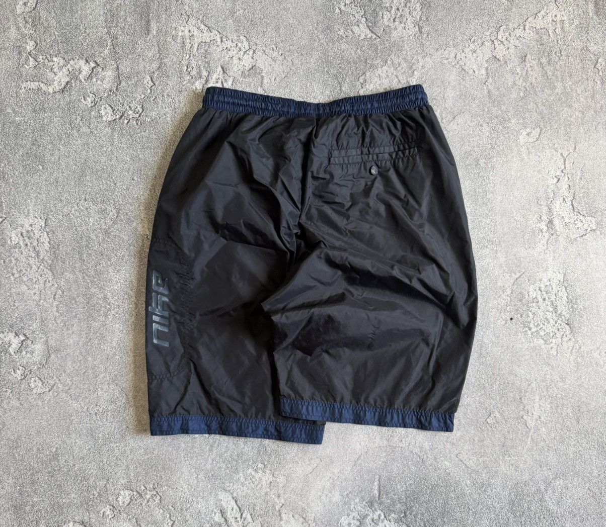 Nike × Vintage Nike M/size vintage nylon 90s retro shorts 🩳 Size US 34 / EU 50 - 10 Thumbnail
