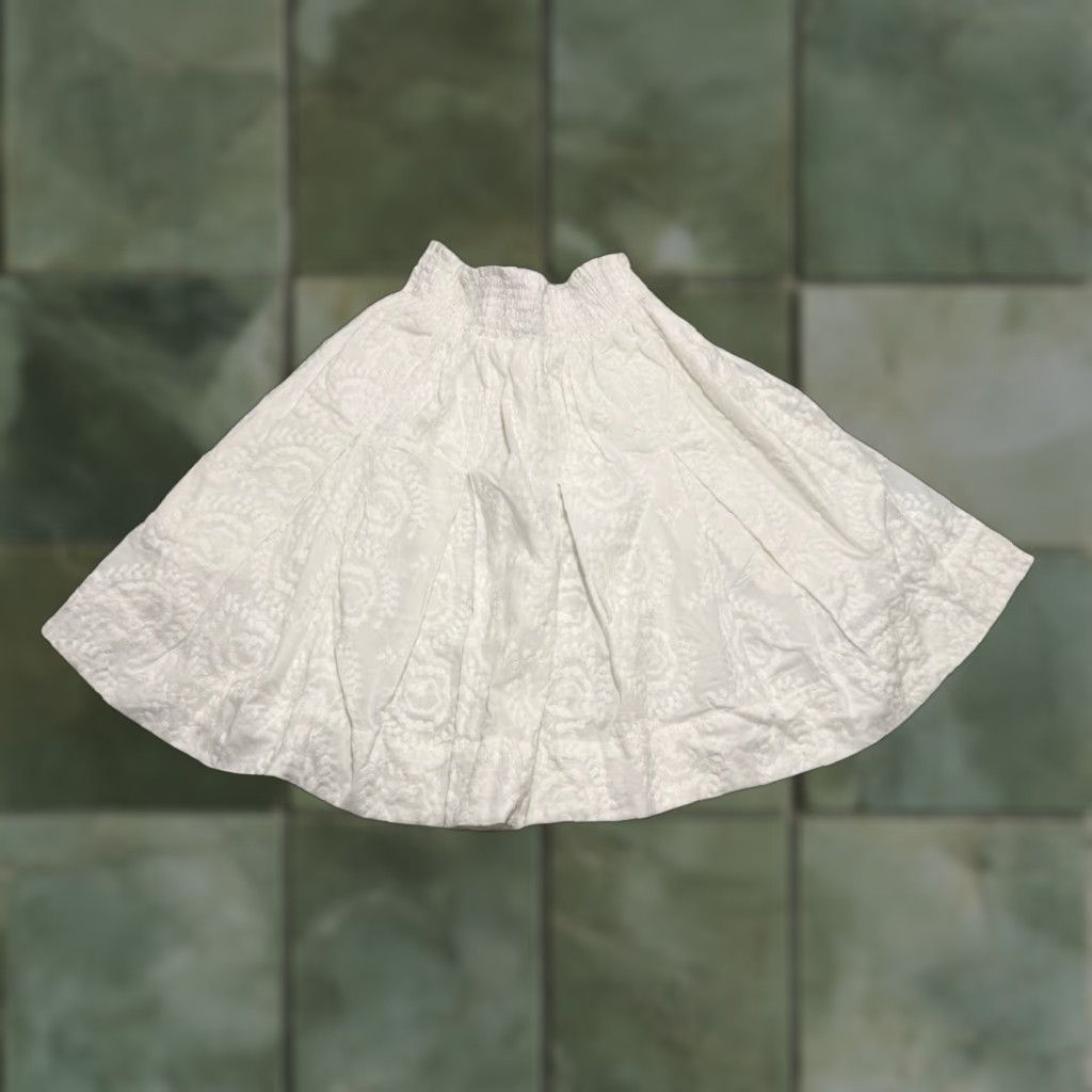 Vintage BURU Mini Skirt Womens Small White Floral Smocked Size 28" / US 6 / IT 42 - 1 Thumbnail