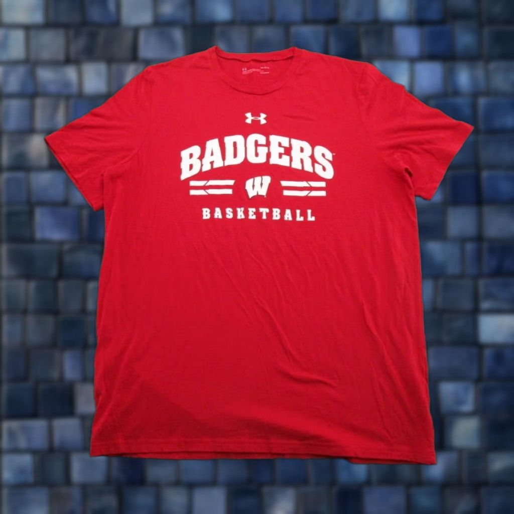 Under Armour Under Armour T-Shirt Wisconsin Badgers Basketball Double-Sided Size L Men Red NCAA Shirt Mens Size US L / EU 52-54 / 3 - 1 Thumbnail