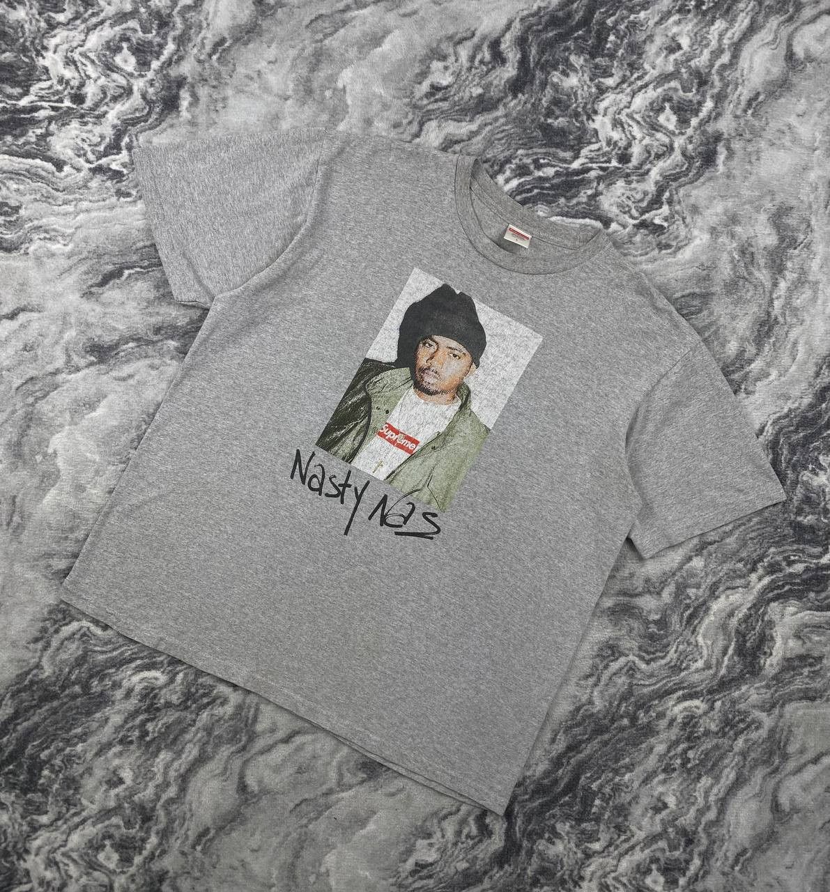Supreme Supreme Nas Big Logo T Shirt Men Size L Gray Size US L / EU 52-54 / 3 - 1 Thumbnail