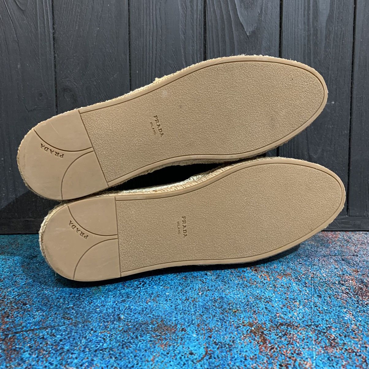 Prada Prada Slips On Size 39 Size US 9 / IT 39 - 8 Thumbnail