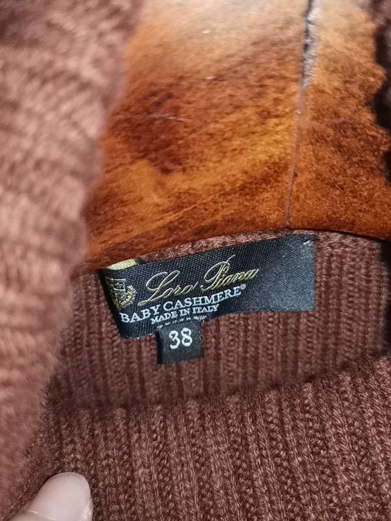 Loro Piana LORO PIANA A small cashmere sweater Size XS / US 0-2 / IT 36-38 - 2 Thumbnail