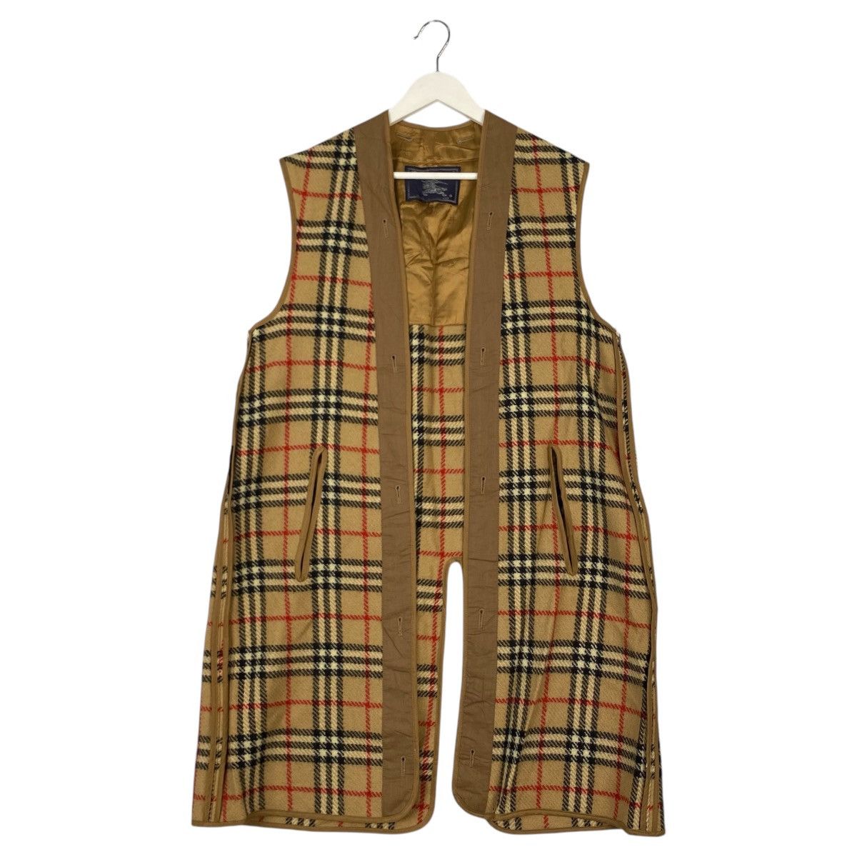 Burberry × Designer × Vintage Burberry vintage vest, Men's Fashion, Coats, Jackets Size ONE SIZE - 1 Thumbnail