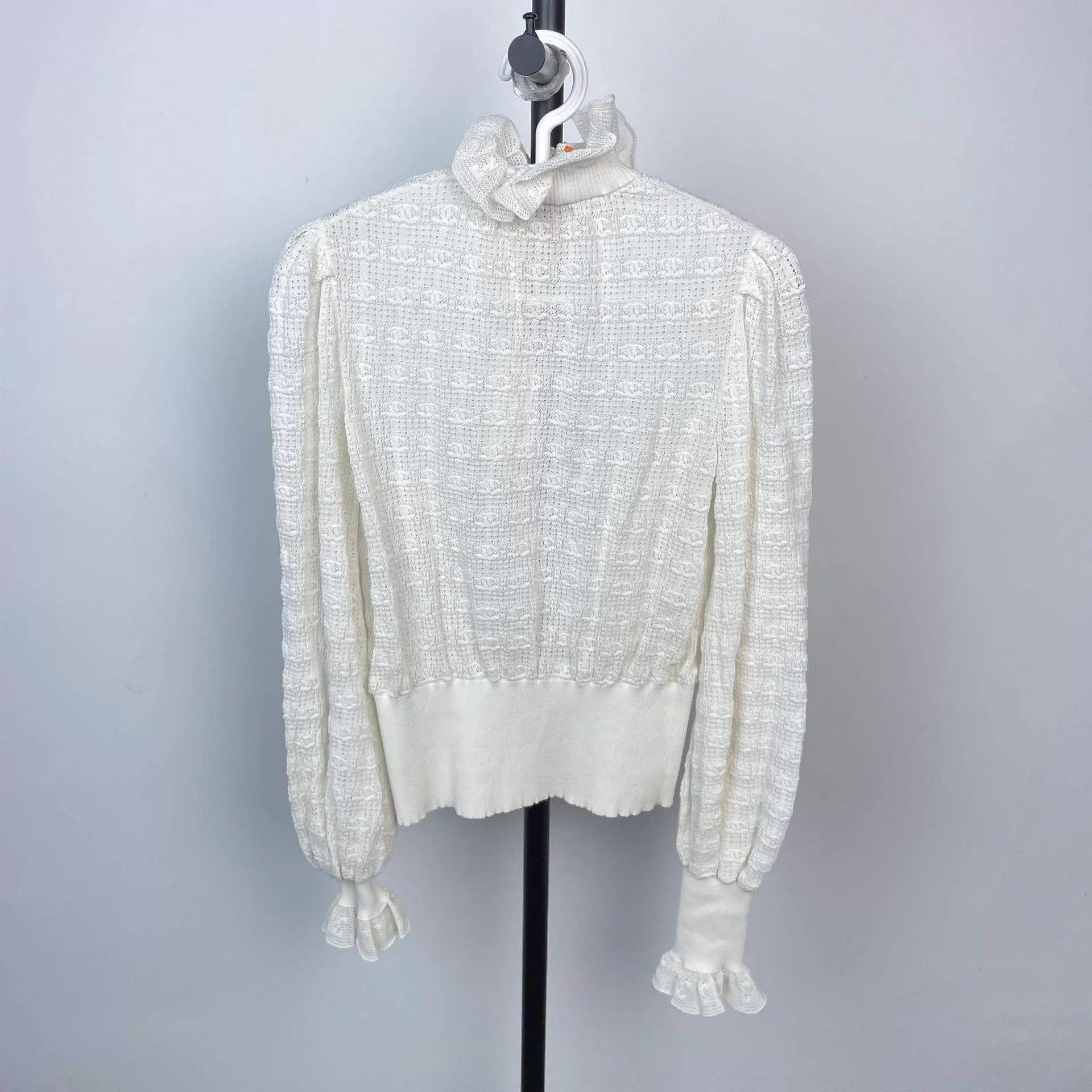 Chanel Chanel Knit Top 36 Size XS / US 0-2 / IT 36-38 - 2 Thumbnail