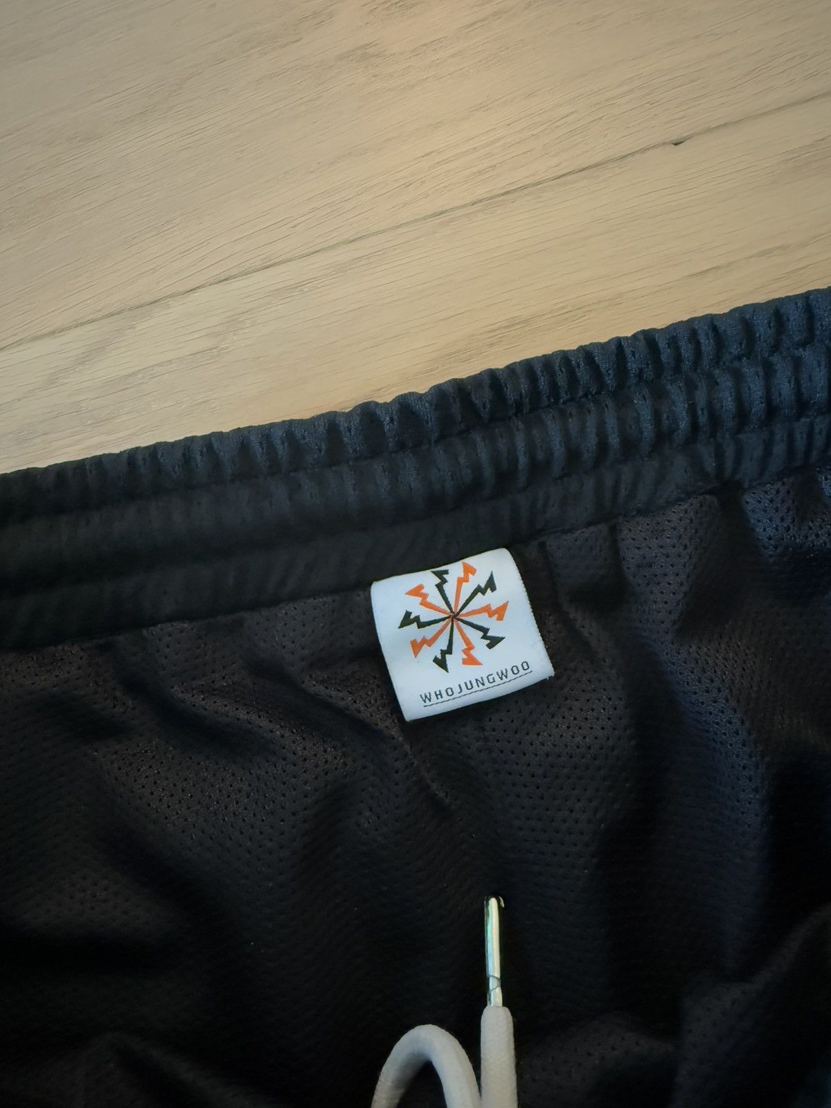 Other WJW Black Mesh Shorts Medium Size US 30 / EU 46 - 2 Thumbnail