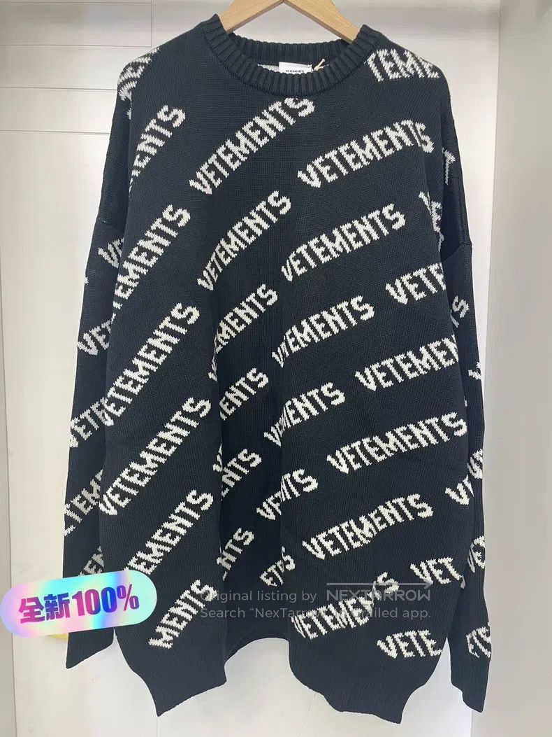 Other Vetements All-Over Logo Black Sweater S Size Size US S / EU 44-46 / 1 - 1 Thumbnail