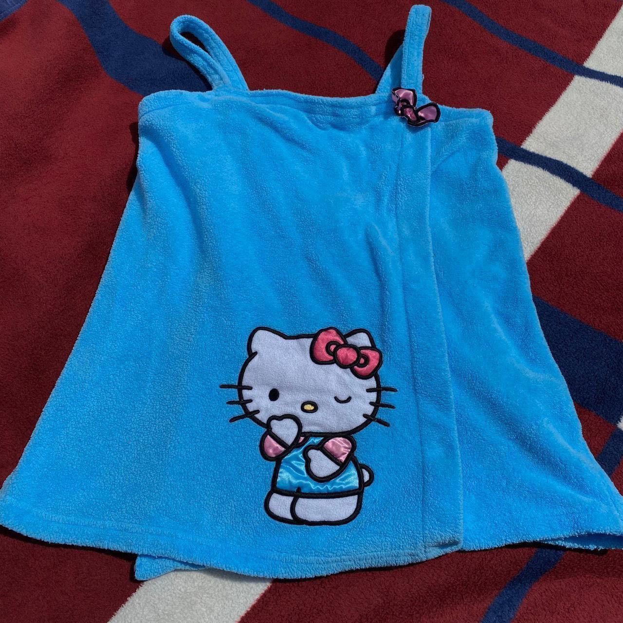 Sanrio 2000s Hello Kitty fleece plush bathrobe sky blue bow