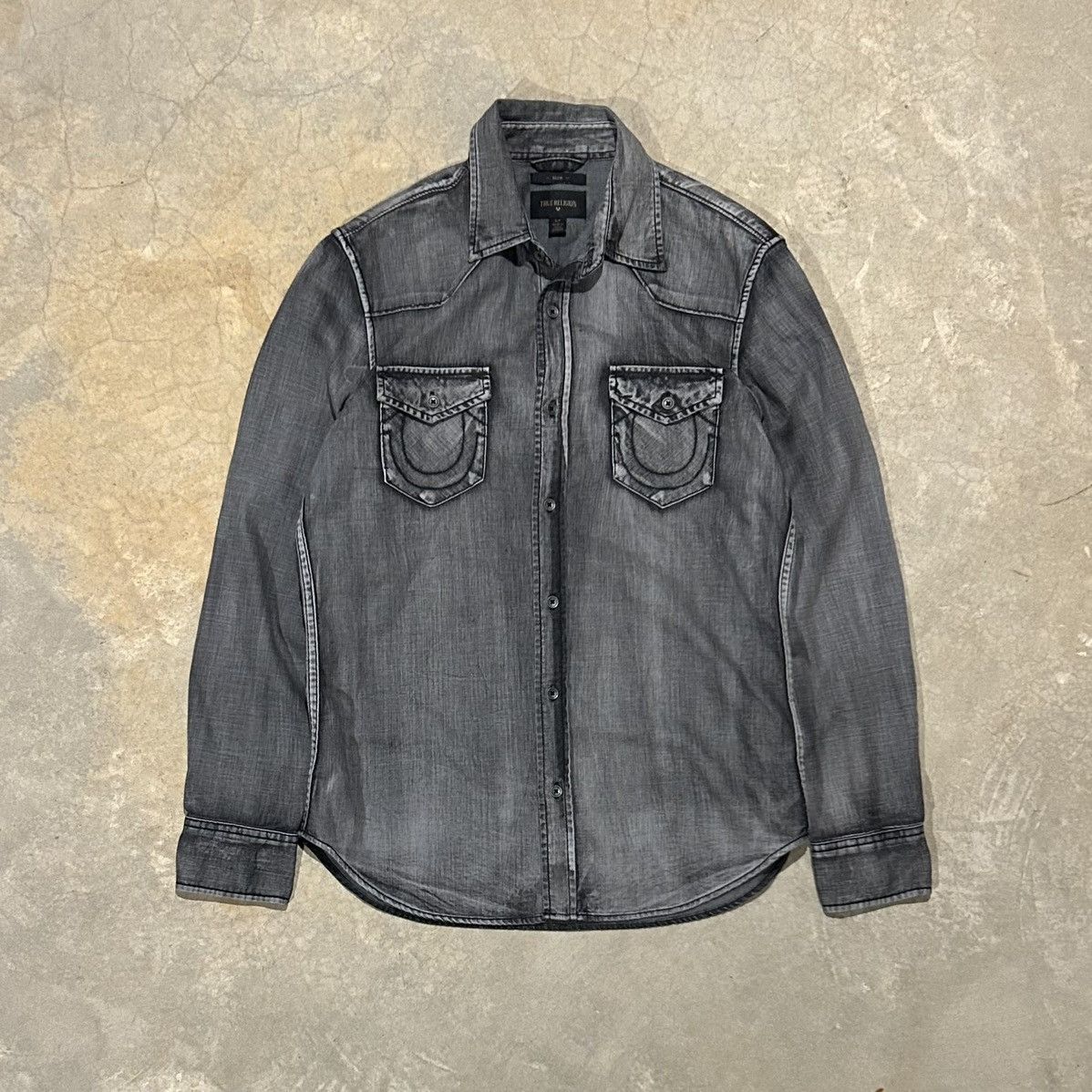 True Religion × Vintage Crazy Vintage Y2K True Religion Grey Western Button Up Shirt Size US S / EU 44-46 / 1 - 1 Thumbnail