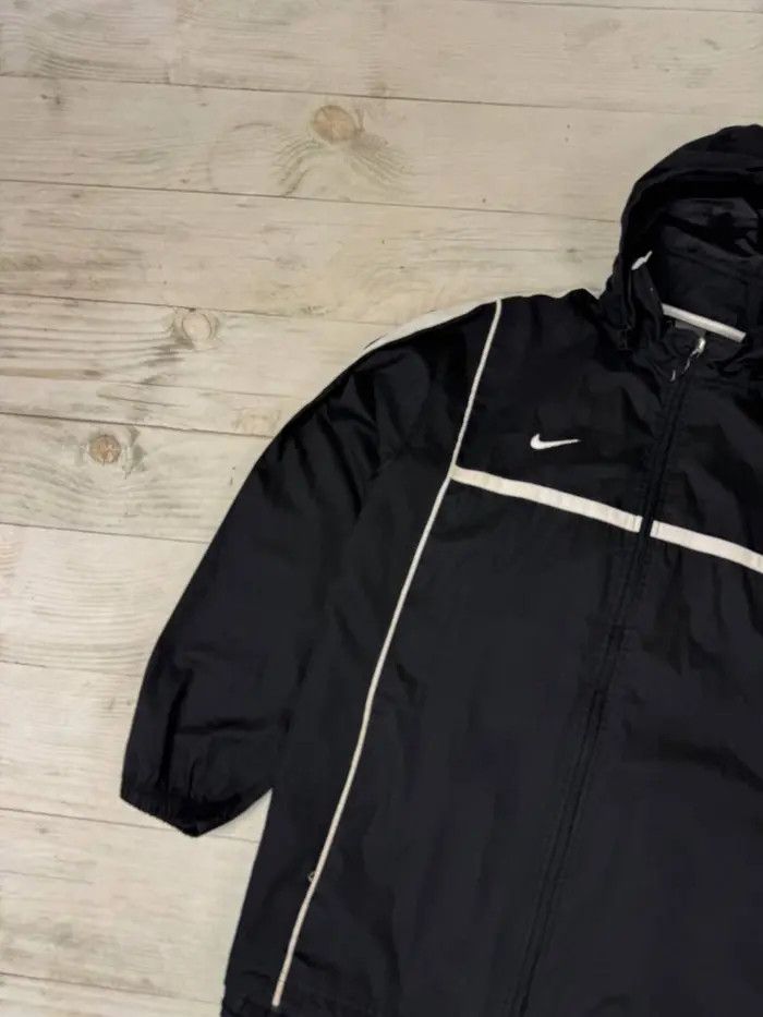 Nike Vintage Nike Nylon Windbreaker Track Jacket 00s Striped Y2K Size US L / EU 52-54 / 3 - 5 Thumbnail