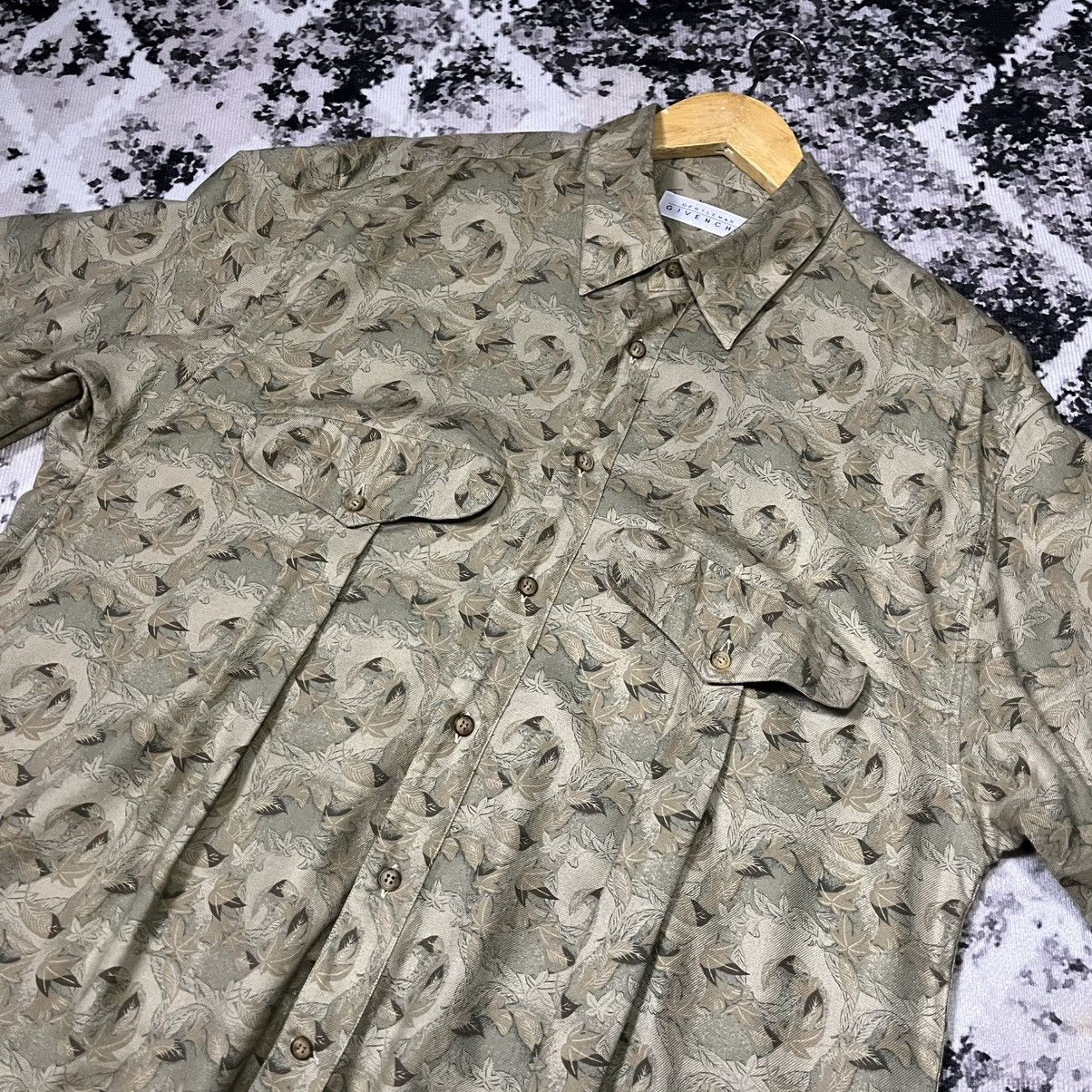 Givenchy a20 Givenchy Gentleman Flora shirt Size US XL / EU 56 / 4 - 5 Thumbnail