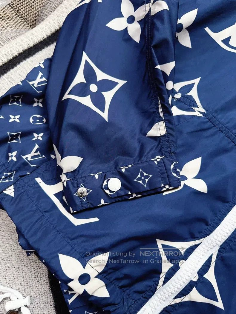 Louis Vuitton Louis Vuitton Blue full print logo Bermuda presbyopic full Size XXS / US 00 / IT 34 - 5 Thumbnail
