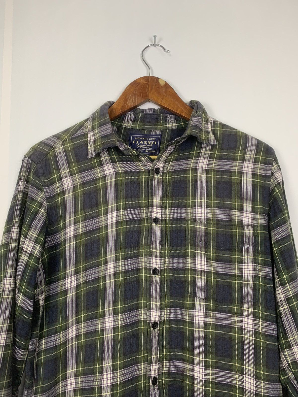 Flannel × Uniqlo Authentic Shirt Flannel Size US M / EU 48-50 / 2 - 3 Thumbnail
