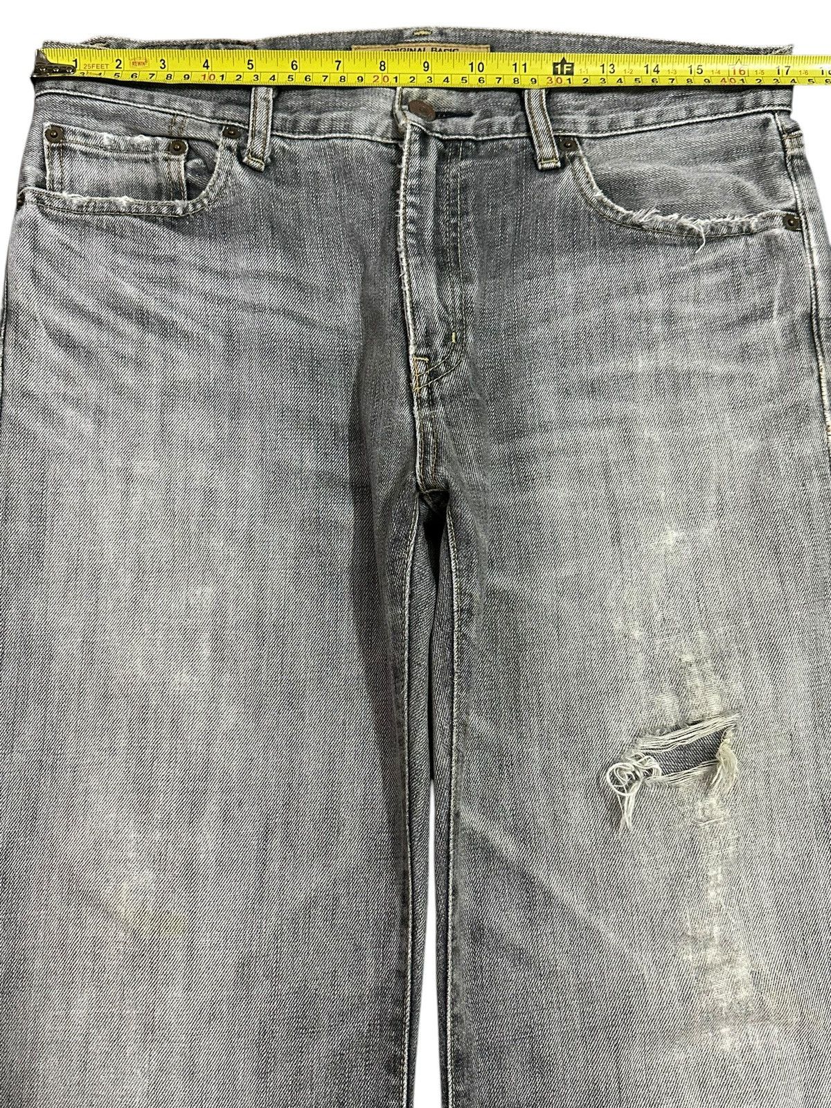 Uniqlo Vintage Japanese Uniqlo Faded Wash Style Loose Jeans Size US 34 / EU 50 - 11 Thumbnail
