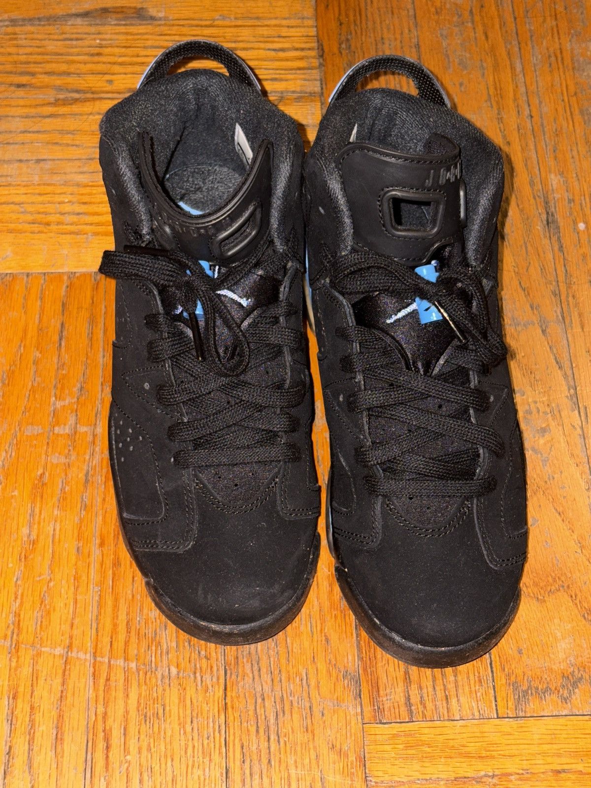 Jordan Brand Jordan Retro 6-UNC- Gradeschool (GS) Size US 5 / EU 37 - 2 Thumbnail