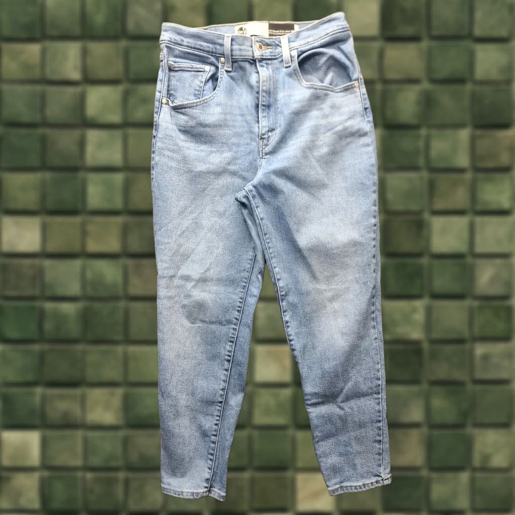 Levi's Levi's Silver Tab Jeans Womens Regular High Rise Tapered Leg 28x27 Denim Blue Size 28" / US 6 / IT 42 - 1 Thumbnail