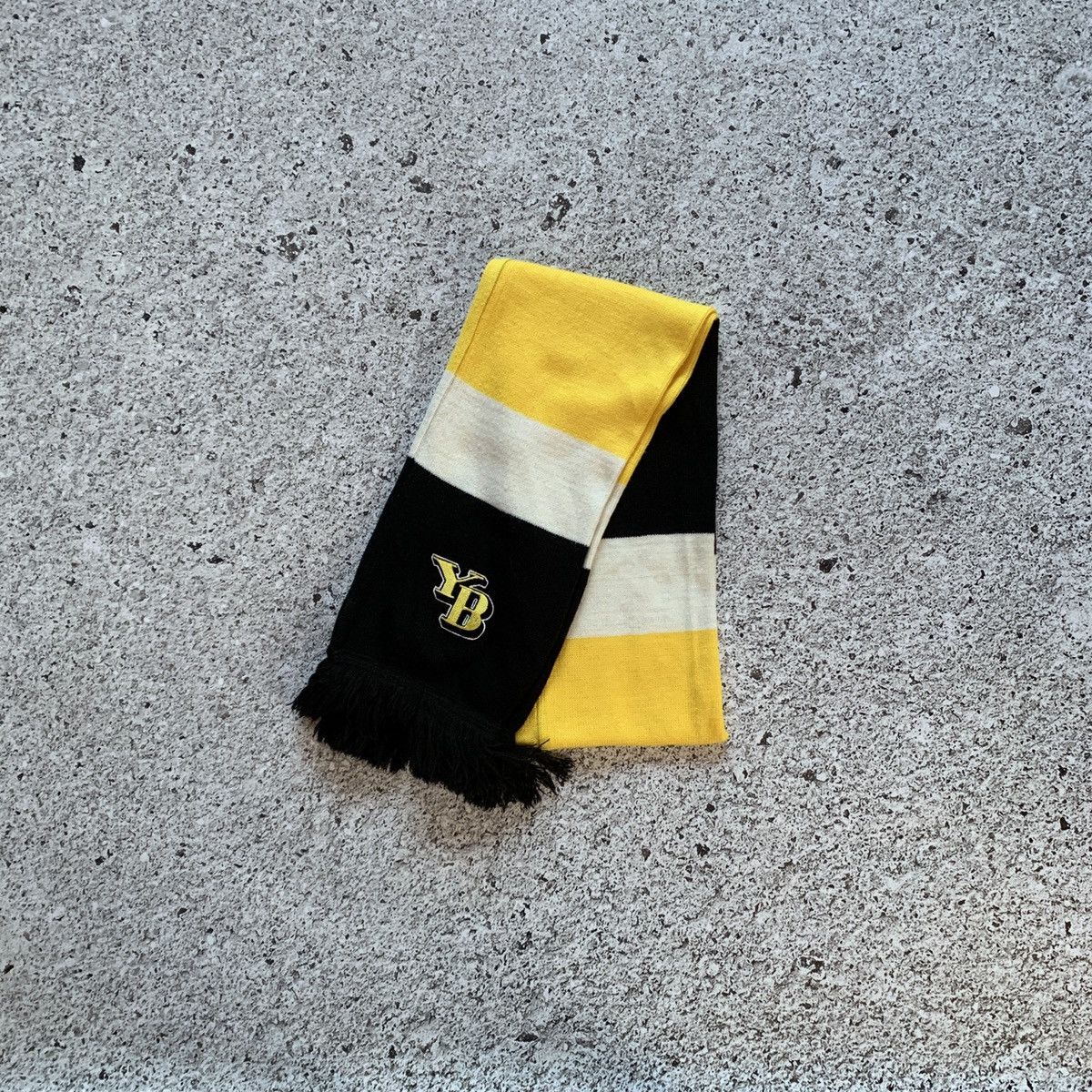 Other Young Boys scarf embroidered Size ONE SIZE - 1 Thumbnail