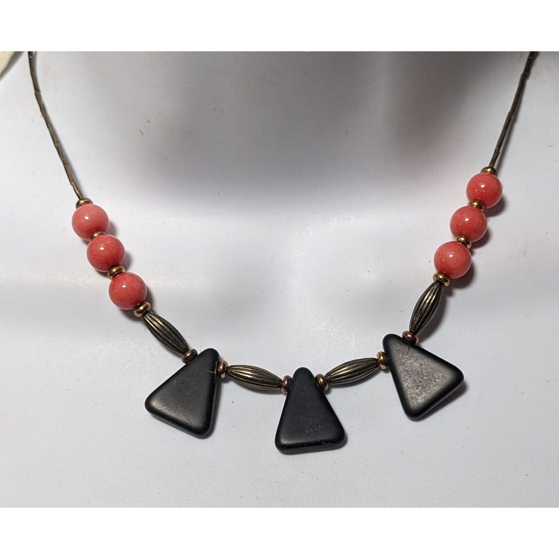 Other Vintage Geometric Onyx Pink Gem And Silver Tone Beaded Neckl Size ONE SIZE - 8 Thumbnail