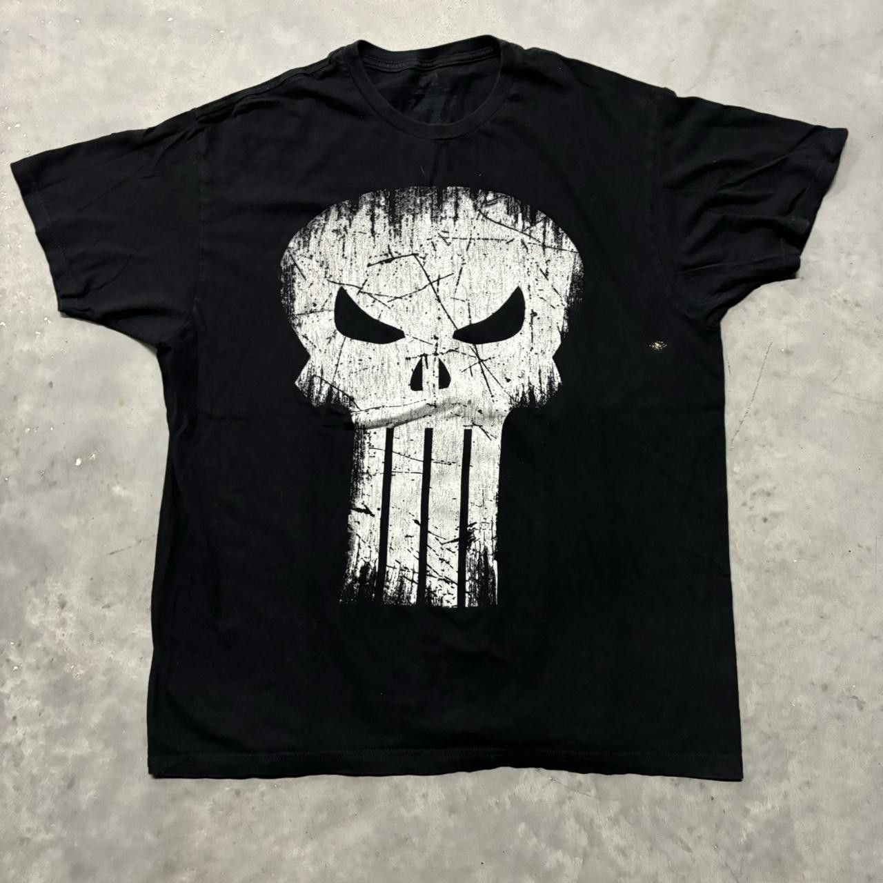 Marvel Comics × Vintage Crazy Vintage Y2K/2000s Grunge Cyber Goth Marvel The Punisher Skull Graphic Tee! Size US L / EU 52-54 / 3 - 1 Thumbnail