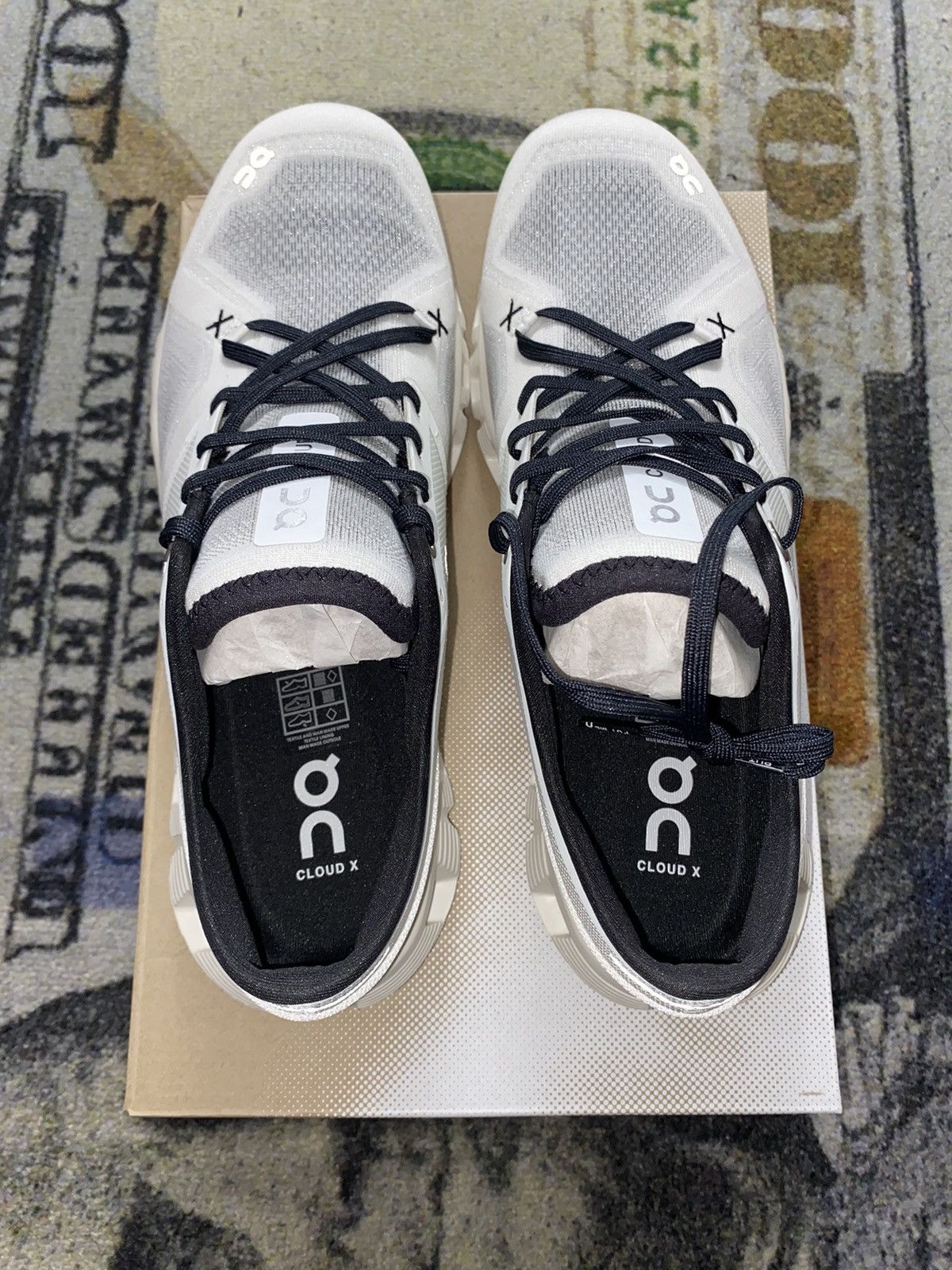 On On Running Cloud X 3 Ivory Black Size US 11.5 / EU 44-45 - 7 Thumbnail
