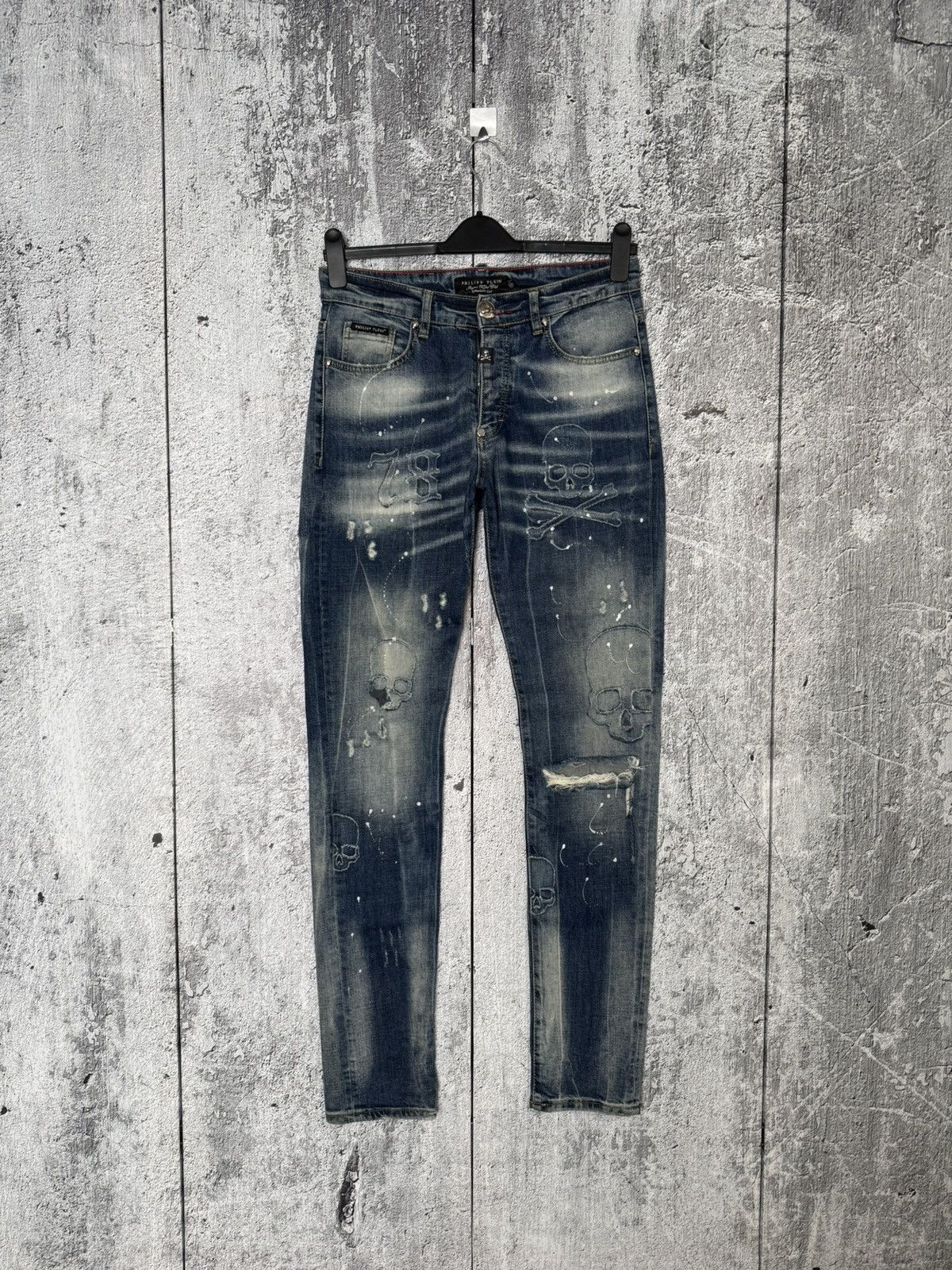Philipp Plein Philipp Plein Jeans Skull Crossbones Distressed Denim Pants Size US 32 / EU 48 - 1 Thumbnail