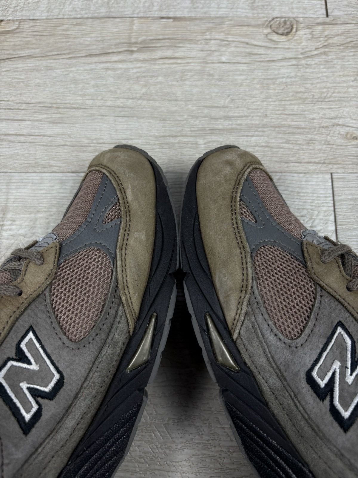 New Balance Rare 991 Made in England Khaki Sneakers Lace-Up Shoes Low-Top Trainers Size US 10 / EU 43 - 16 Thumbnail