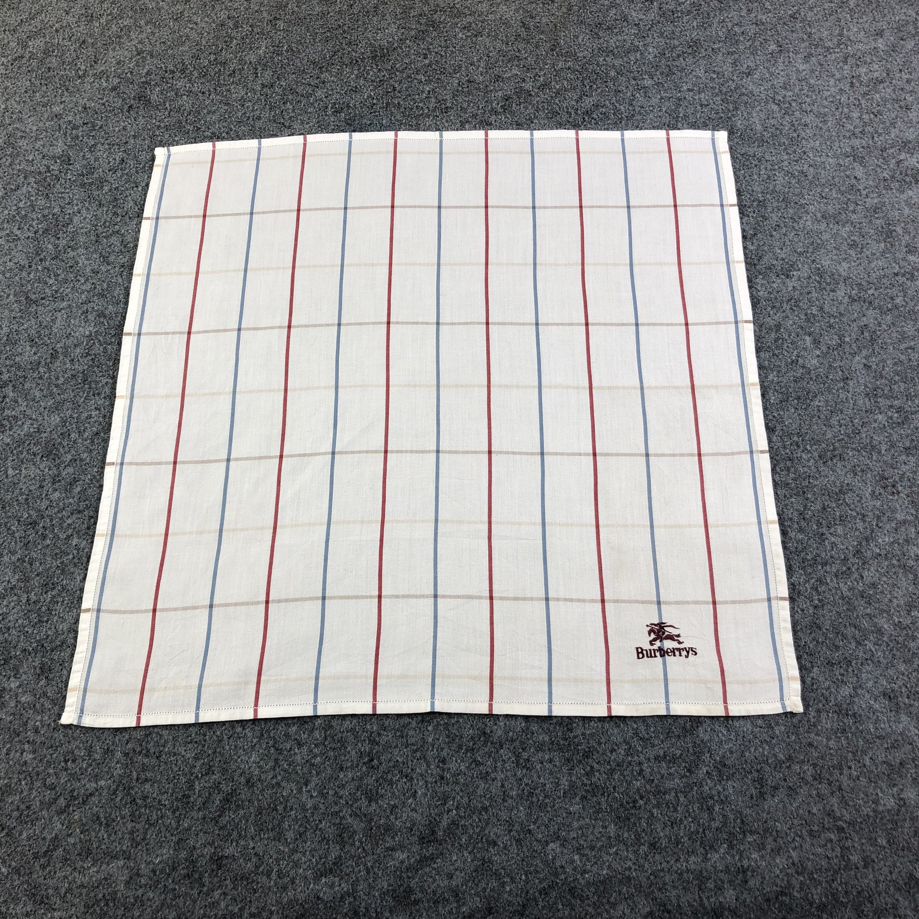 Burberry Burberrys Handkerchief Neckerchief Bandana H2255 Size ONE SIZE - 2 Thumbnail
