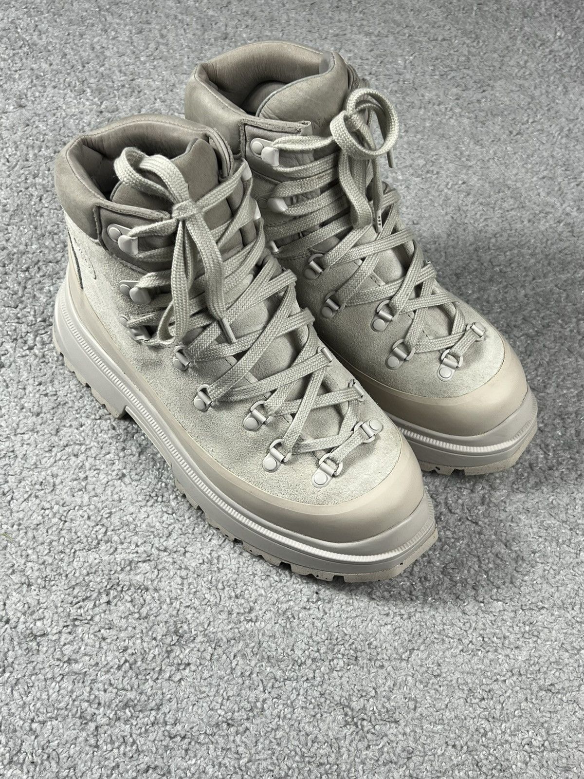 Canada Goose Canada Goose White Suede Journey Hiking Boots Size 9 Size US 9 / EU 42 - 4 Thumbnail