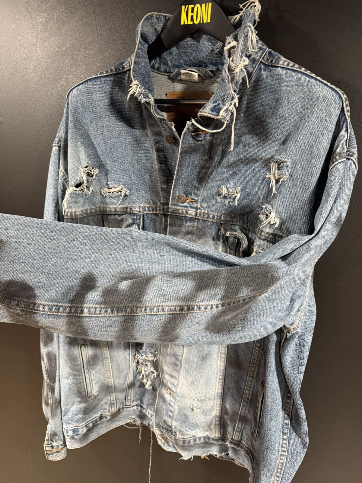 Vintage 1990s Vintage Levi’s Art Punk Grunge Distressed Jacket XXL Size US XXL / EU 58 / 5 - 7 Thumbnail
